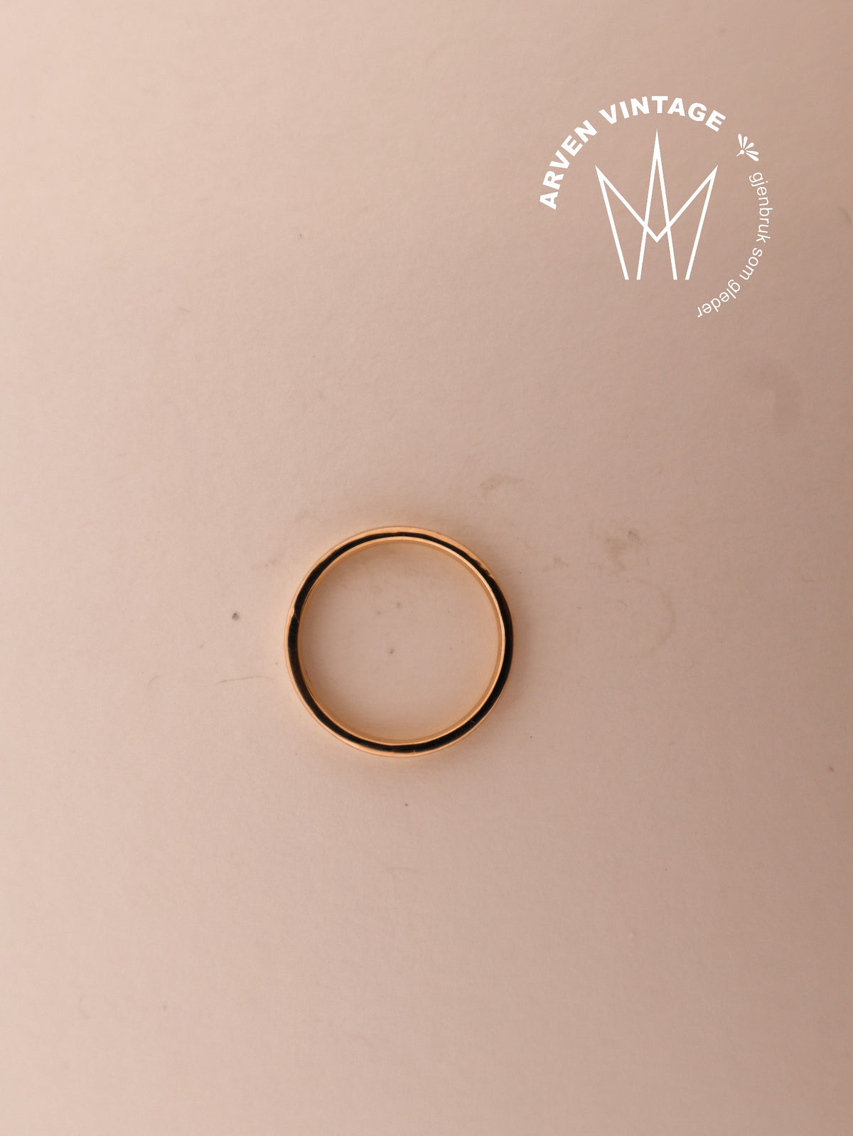 Vintage plain yellow gold ring size 54