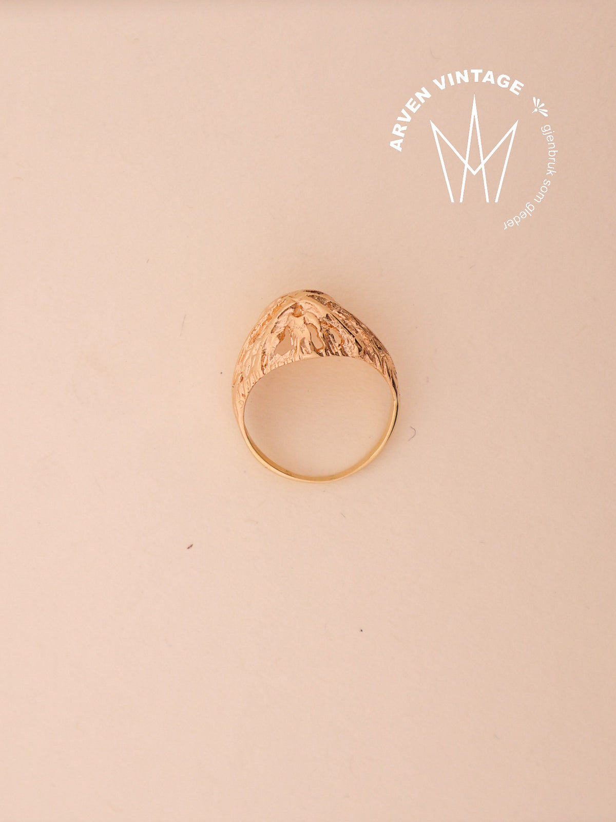 Vintage ring in yellow gold, size 53