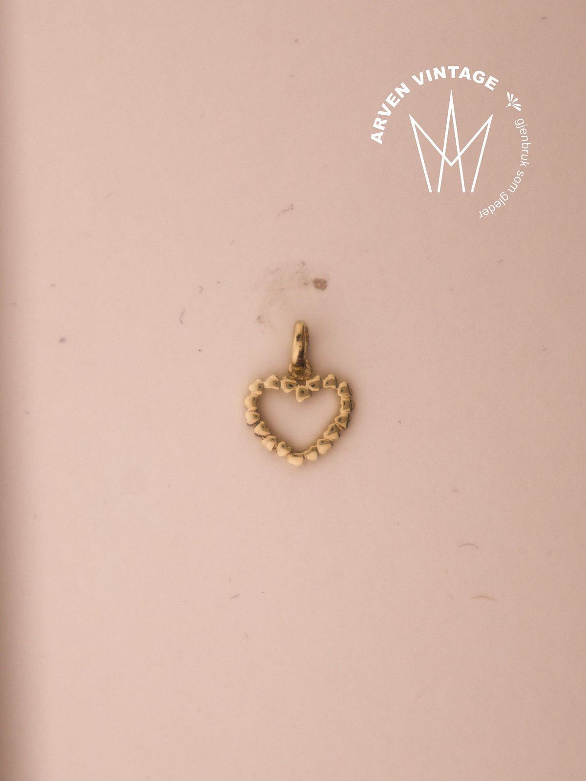 Vintage Heart Pendant Yellow Gold