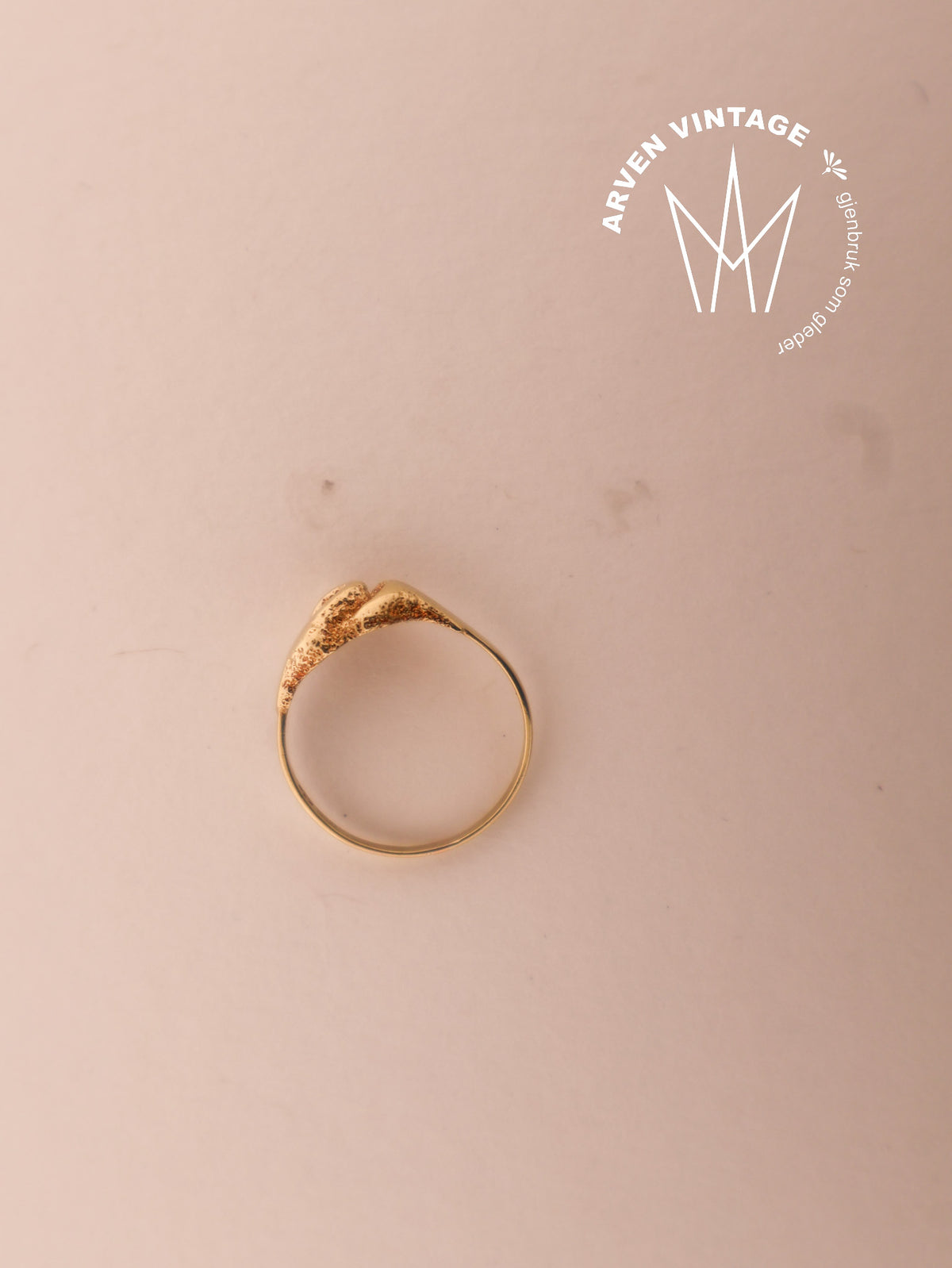 Vintage yellow gold ring size 51