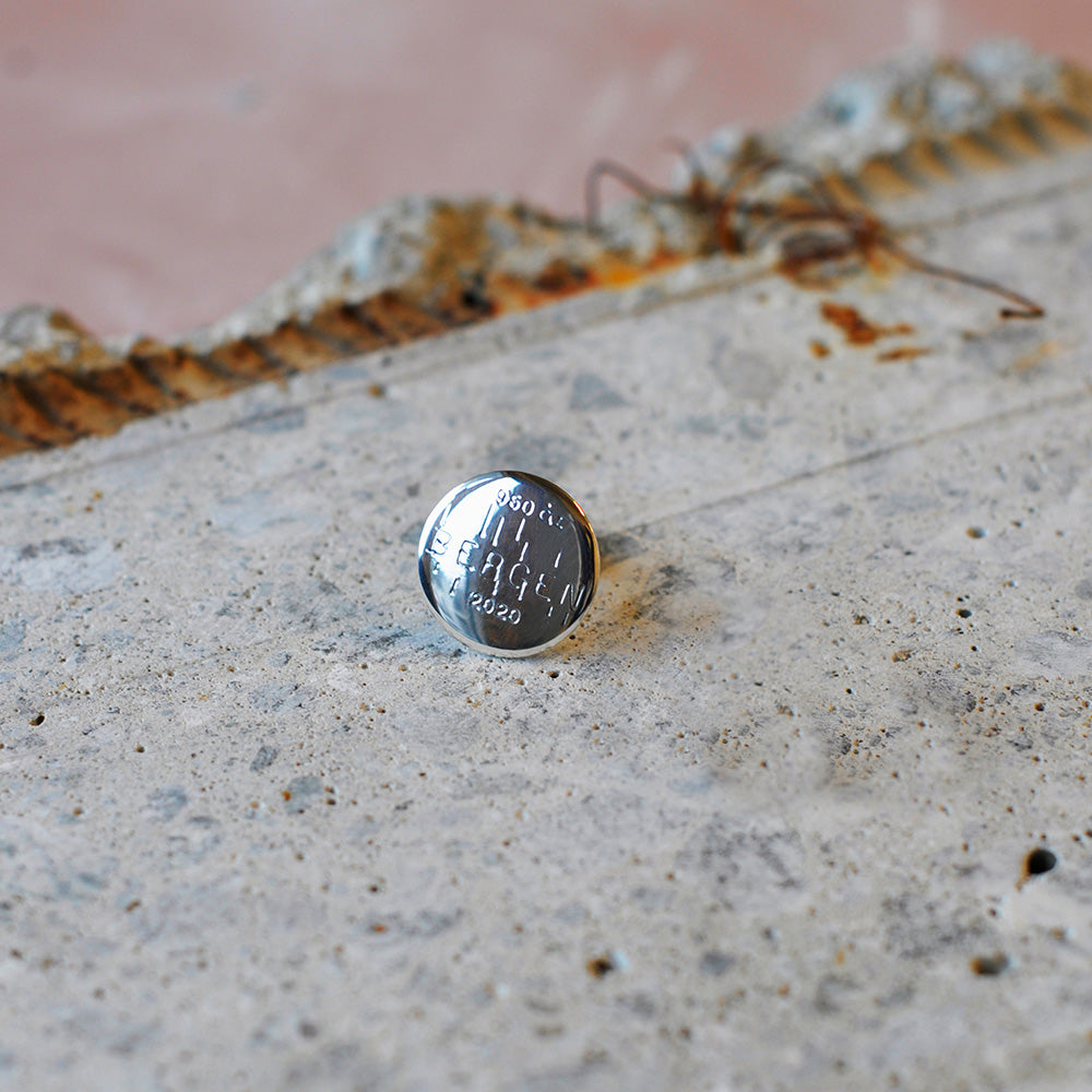 Jacket badge (pin) with official 950th anniversary logo