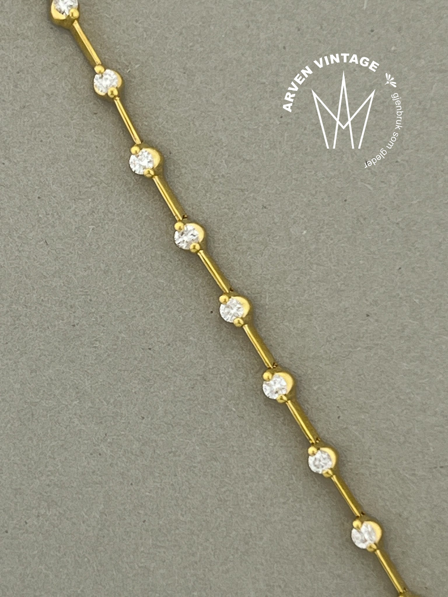 PC Diamantarmbånd 21 diamanter 18K gult gull