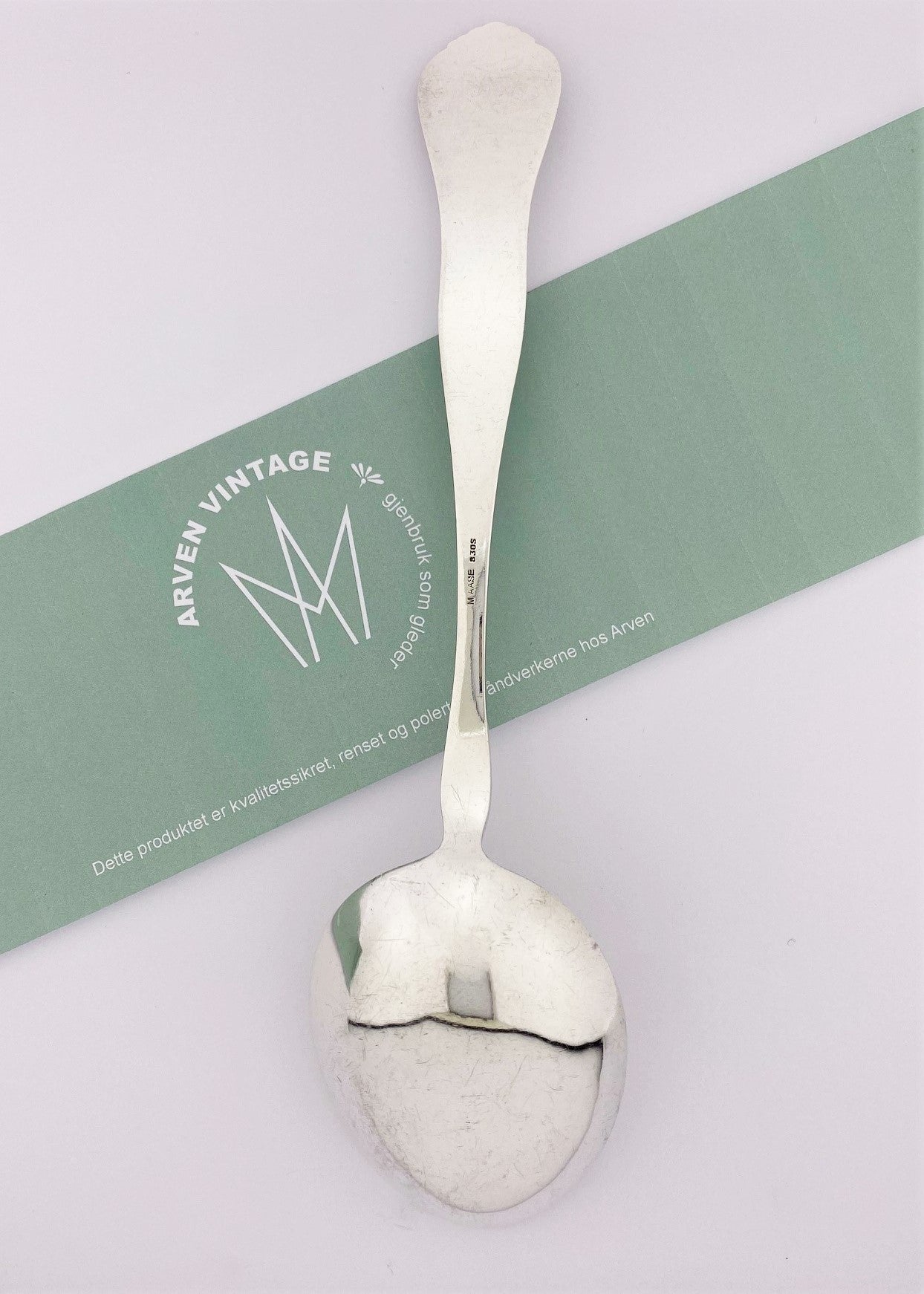 Vintage New shell serving spoon