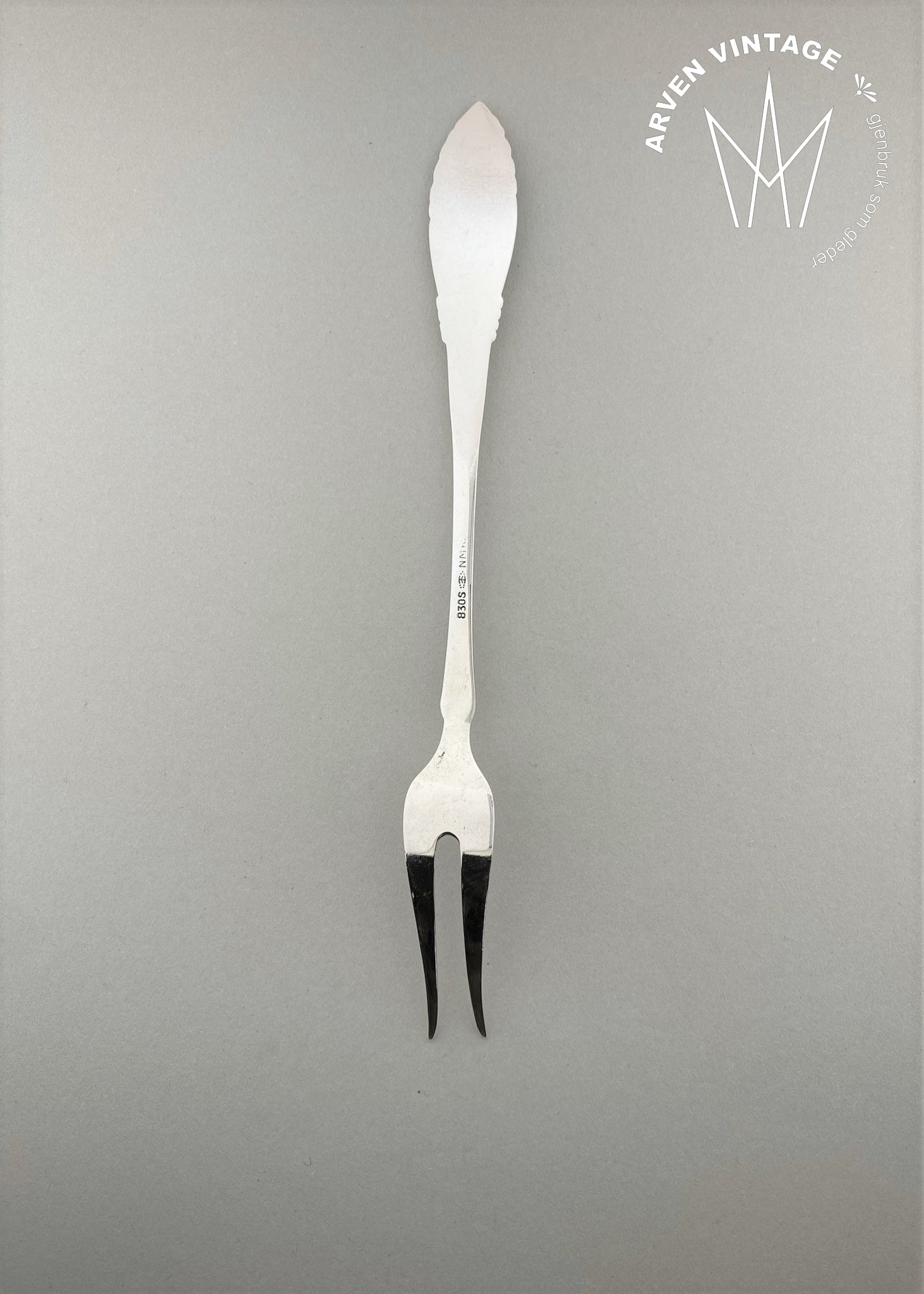 Vintage Ibis herring fork / serving fork