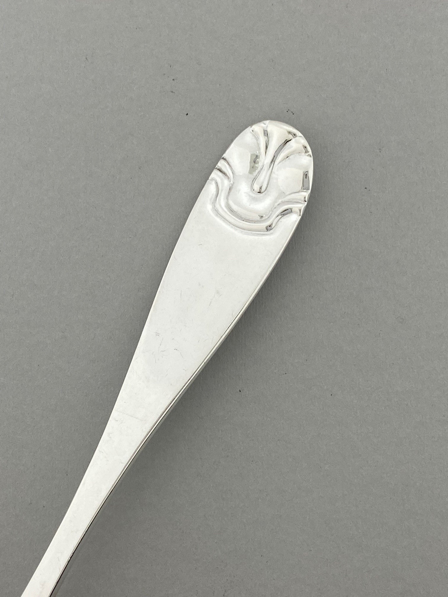 Vintage Hammered Shell Sauce Ladle Without Hook