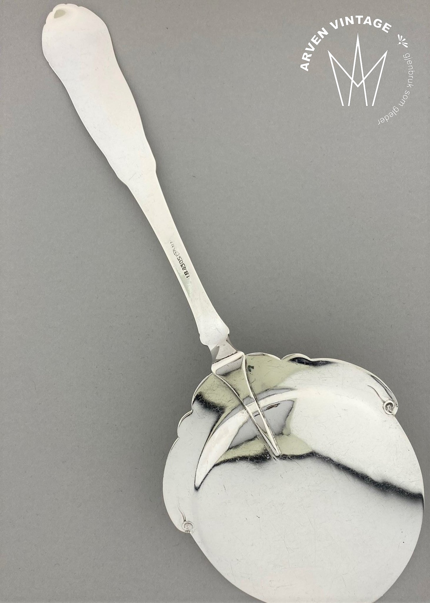 Vintage Hardanger Sandwich Spatula