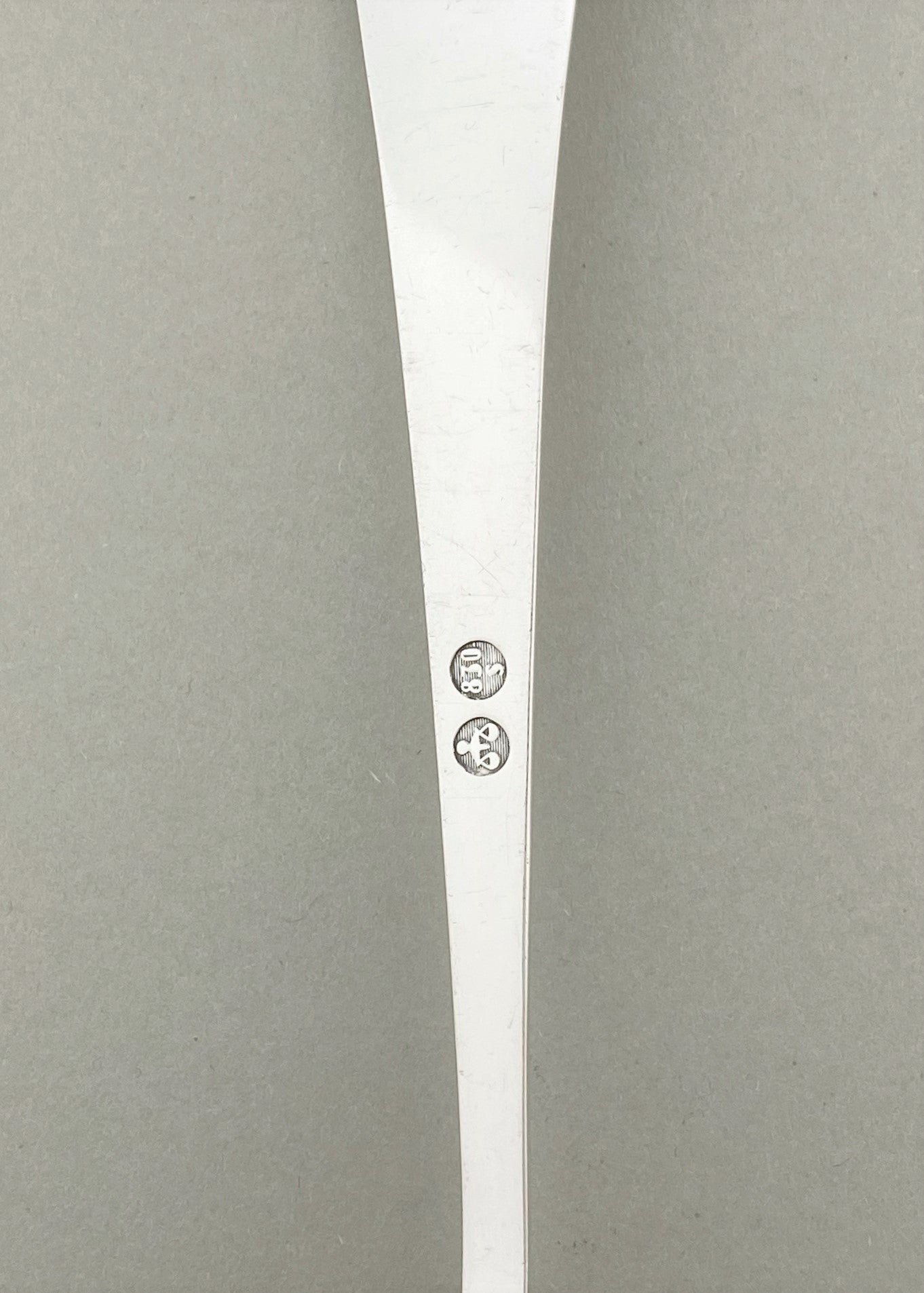 Vintage Town Hall fan cream spoon / serving spoon with fold