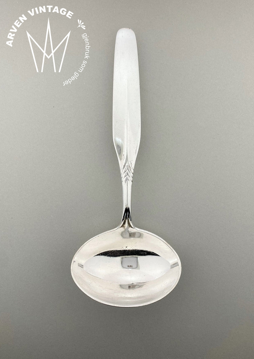 Vintage Ny Linje sauce spoon with hook