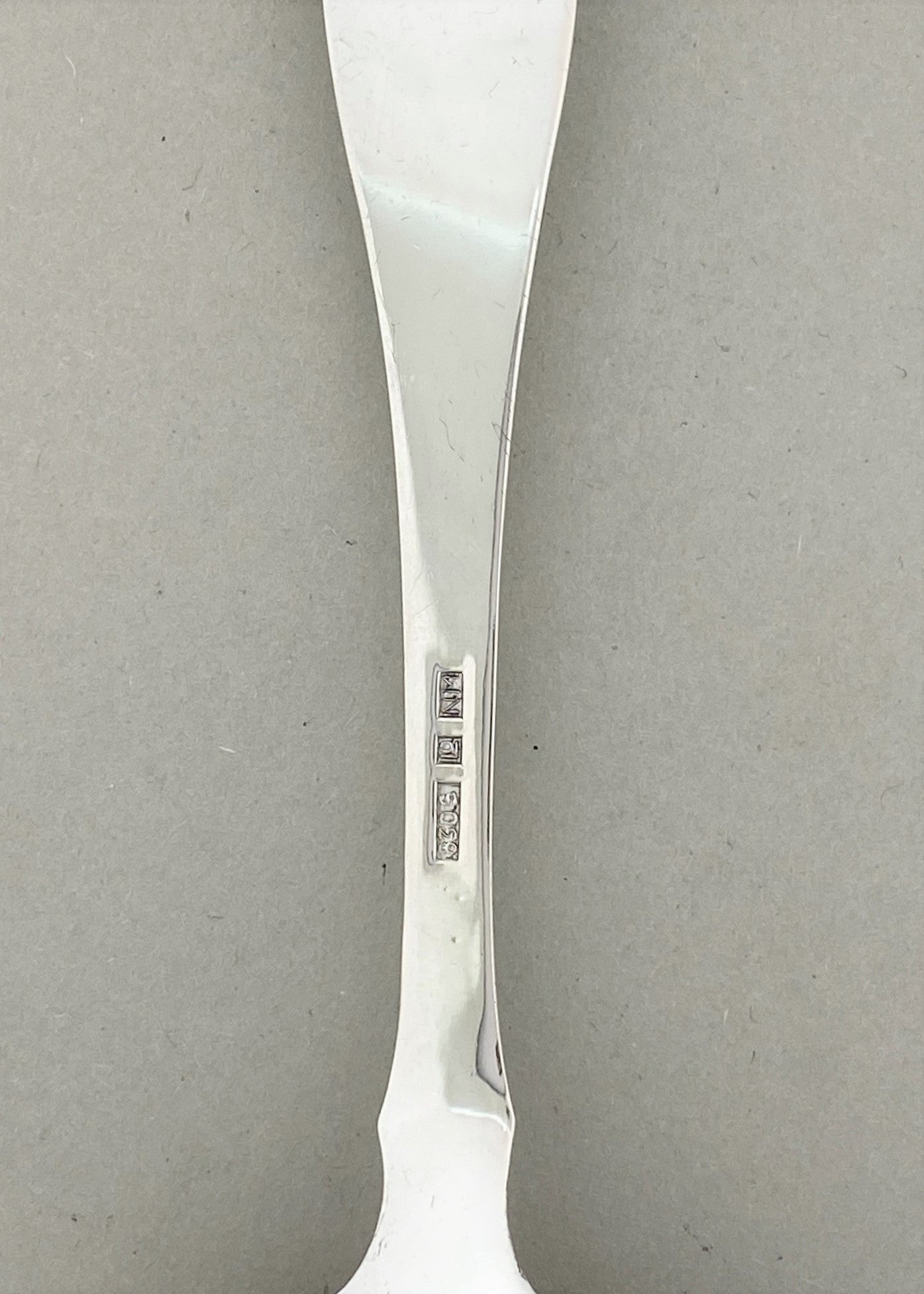Vintage Laila liten sauseskje uten krok