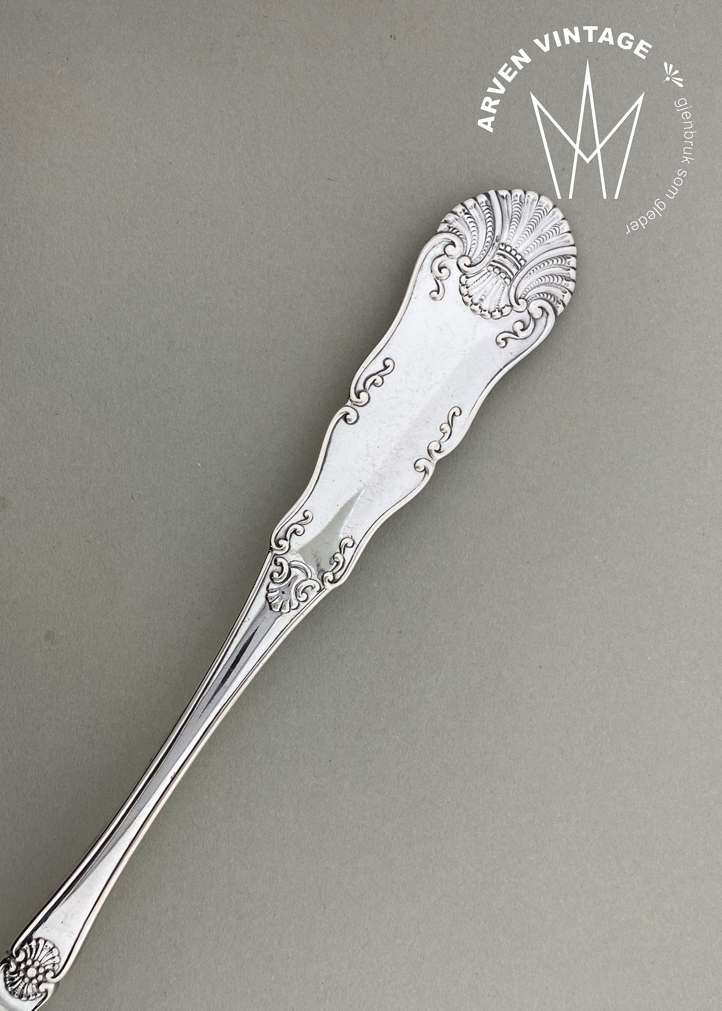 Vintage Iris large cream spoon / compote spoon