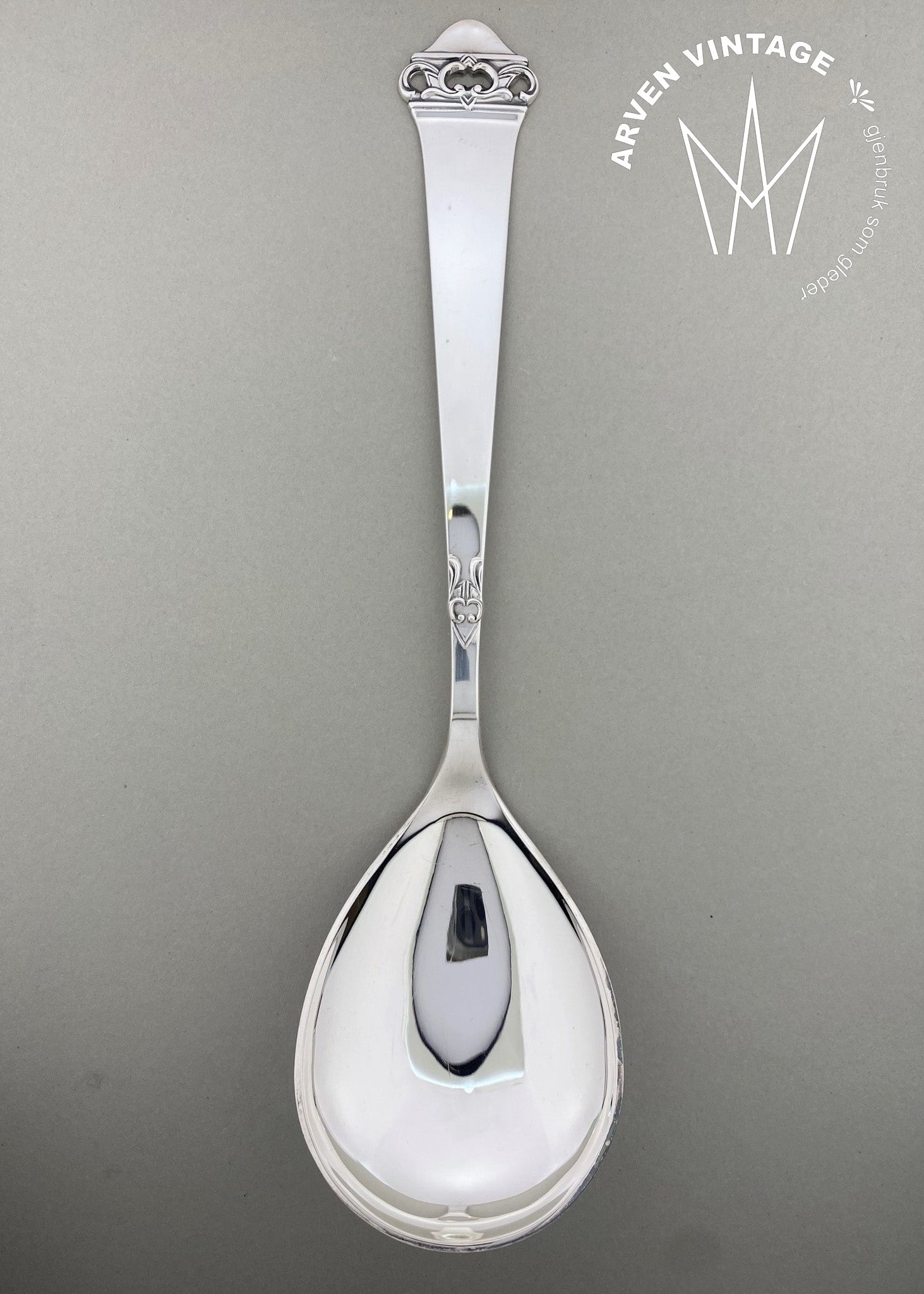 Vintage Saga serving spoon