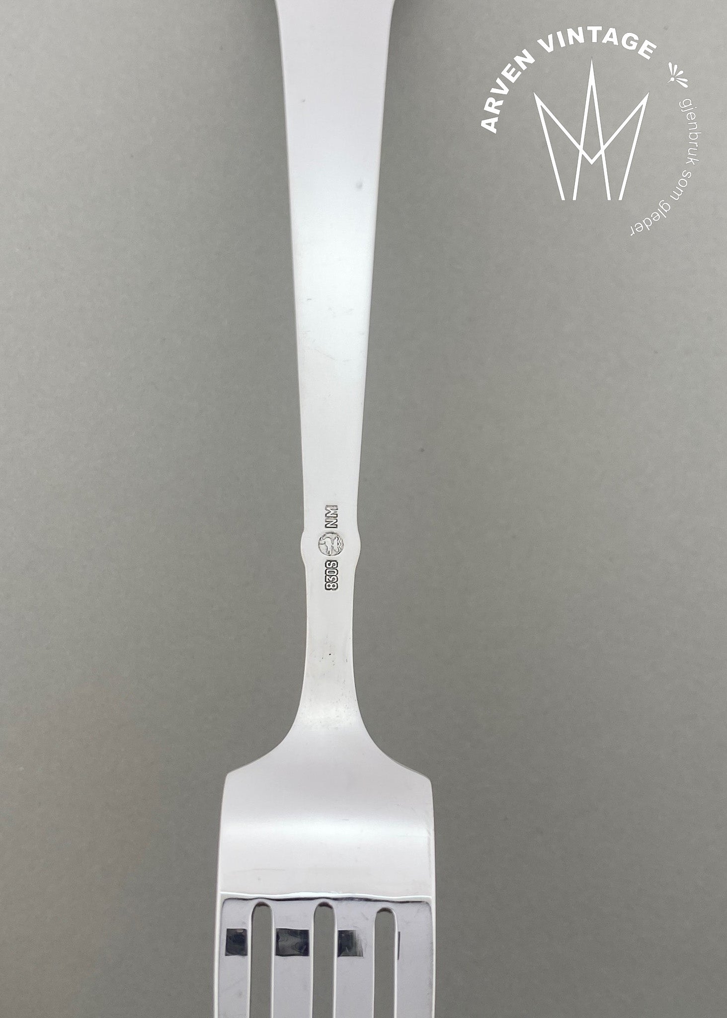 Vintage Saga dinner fork large