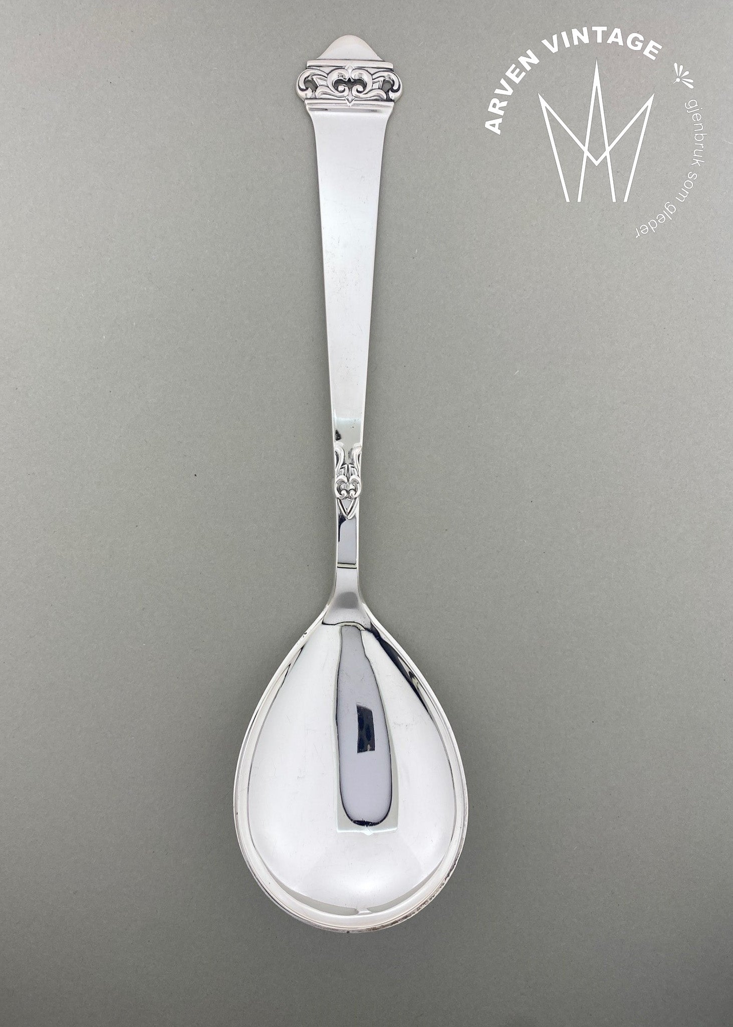 Vintage Saga cream/compote spoon