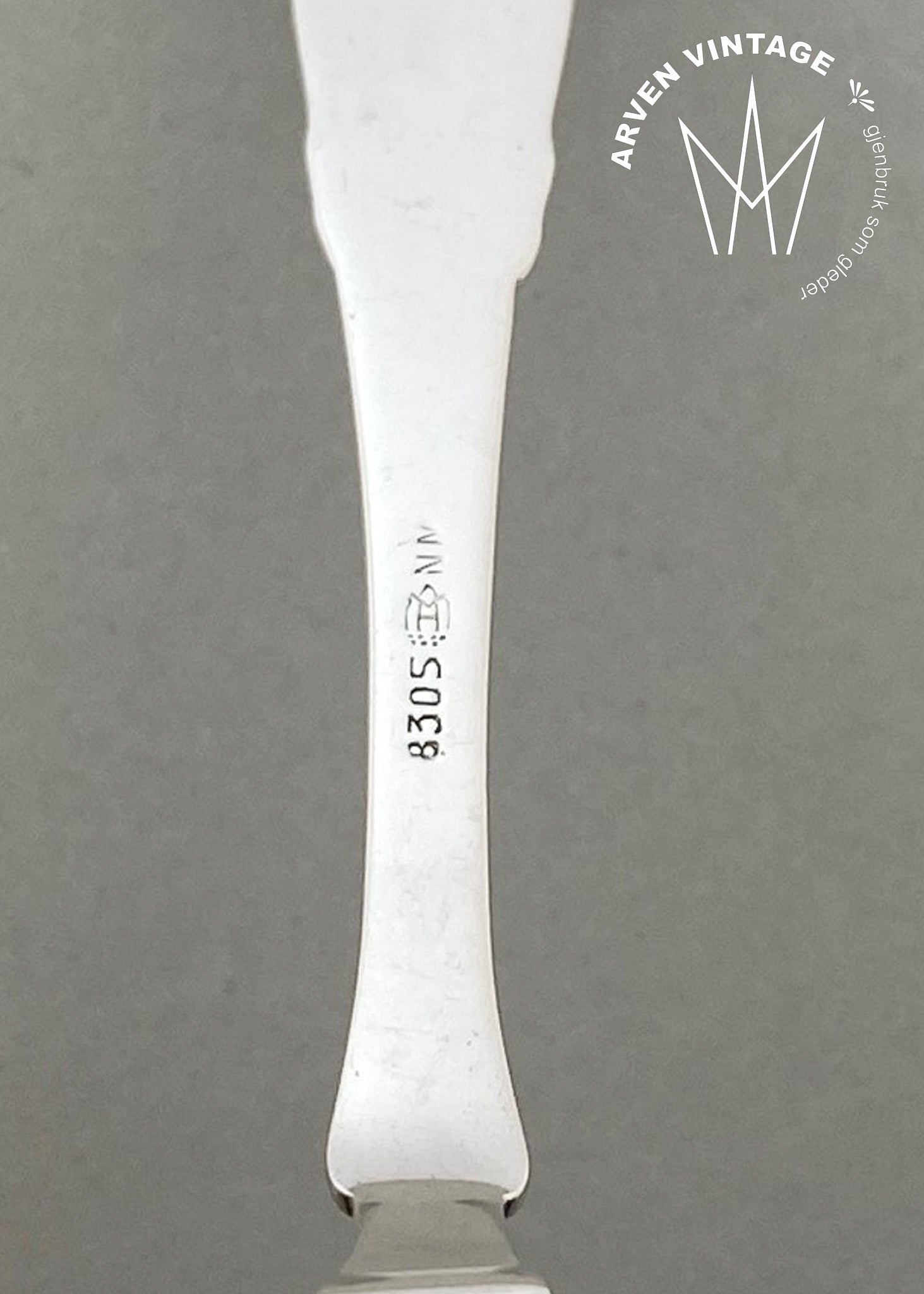Vintage Hardanger tomato spade