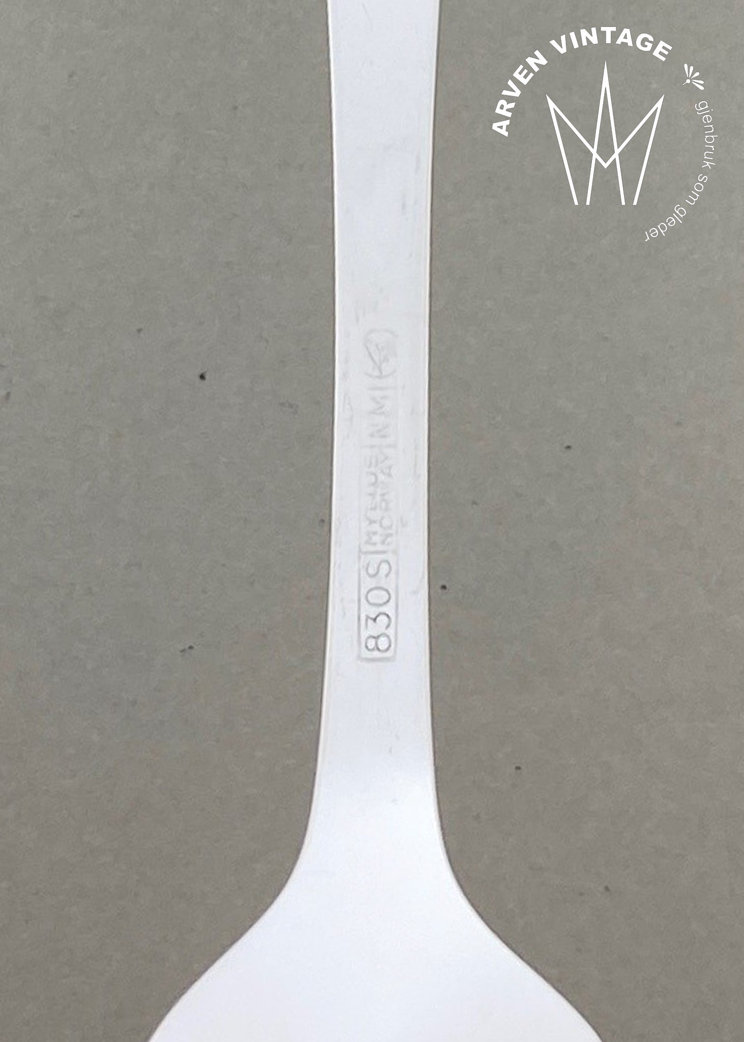 Vintage Remembrance children's/cake fork