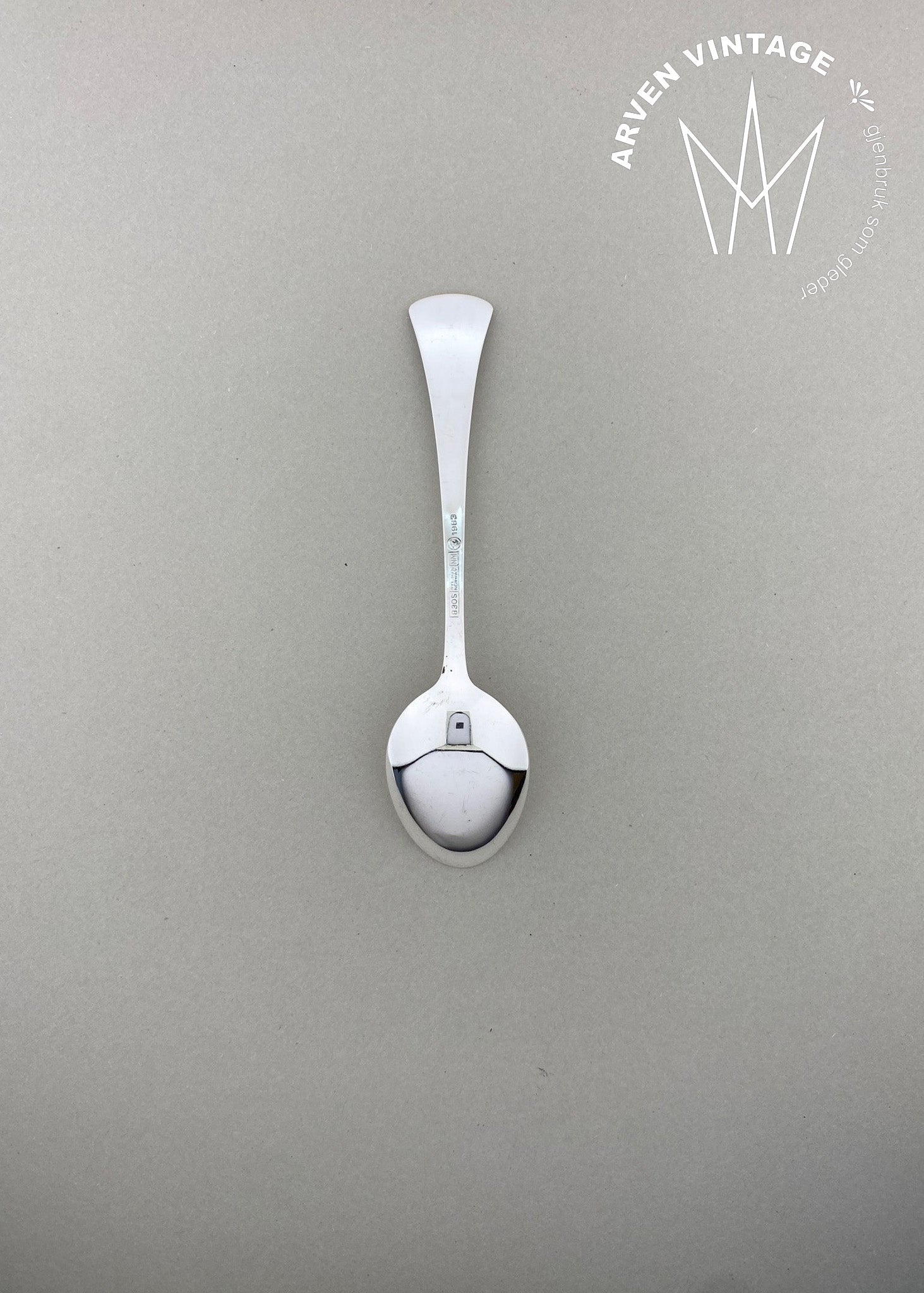 Vintage Remembrance Teaspoon