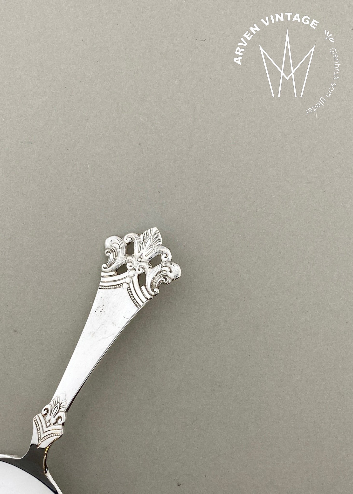 Vintage Anitra cake spatula card