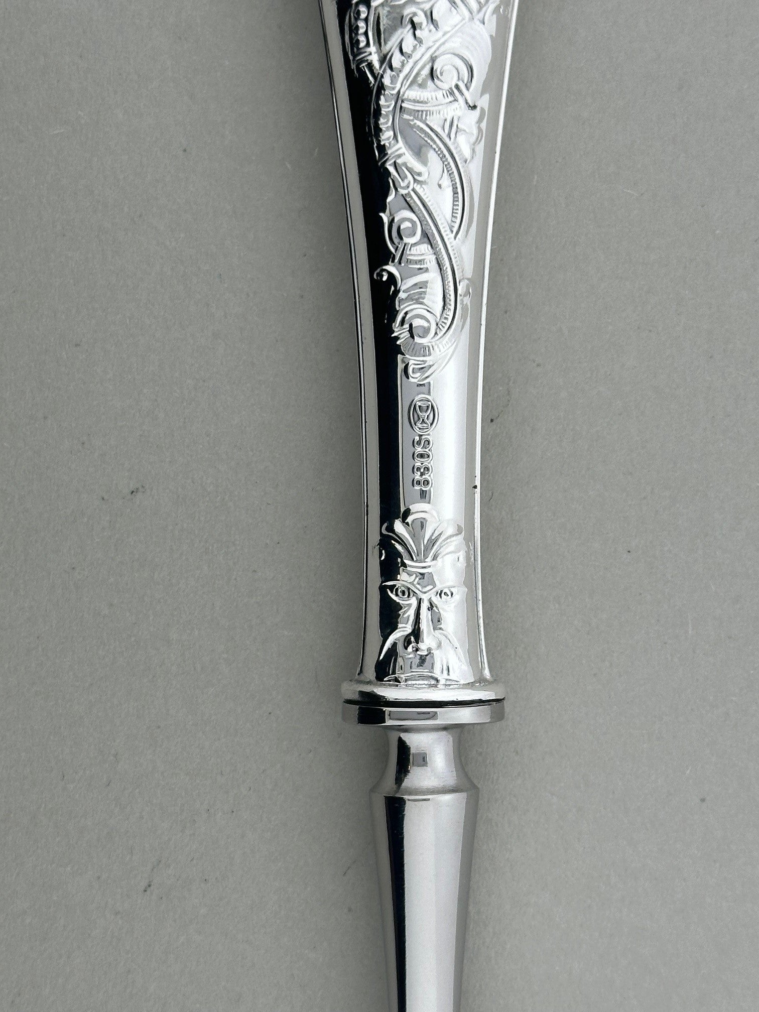 Vintage Dragon cake shovel with steel blade