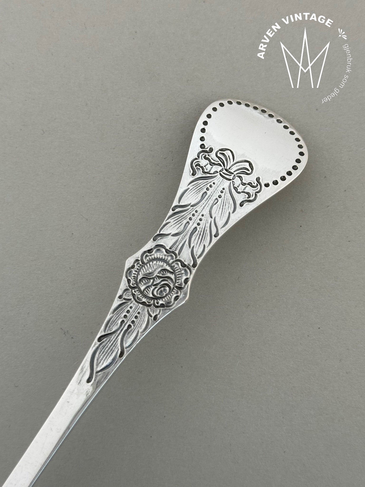 Vintage Rose stor fiskespade