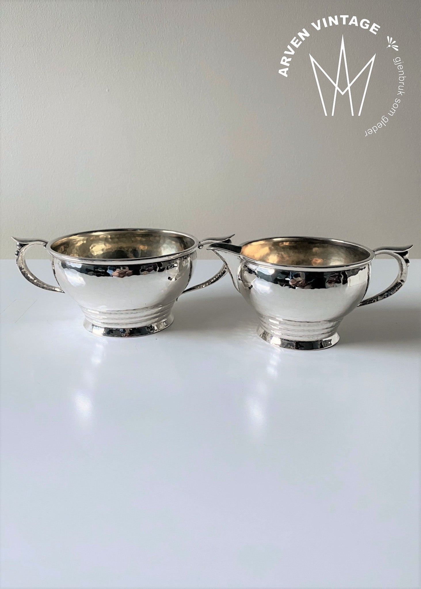 Vintage sugar and cream set