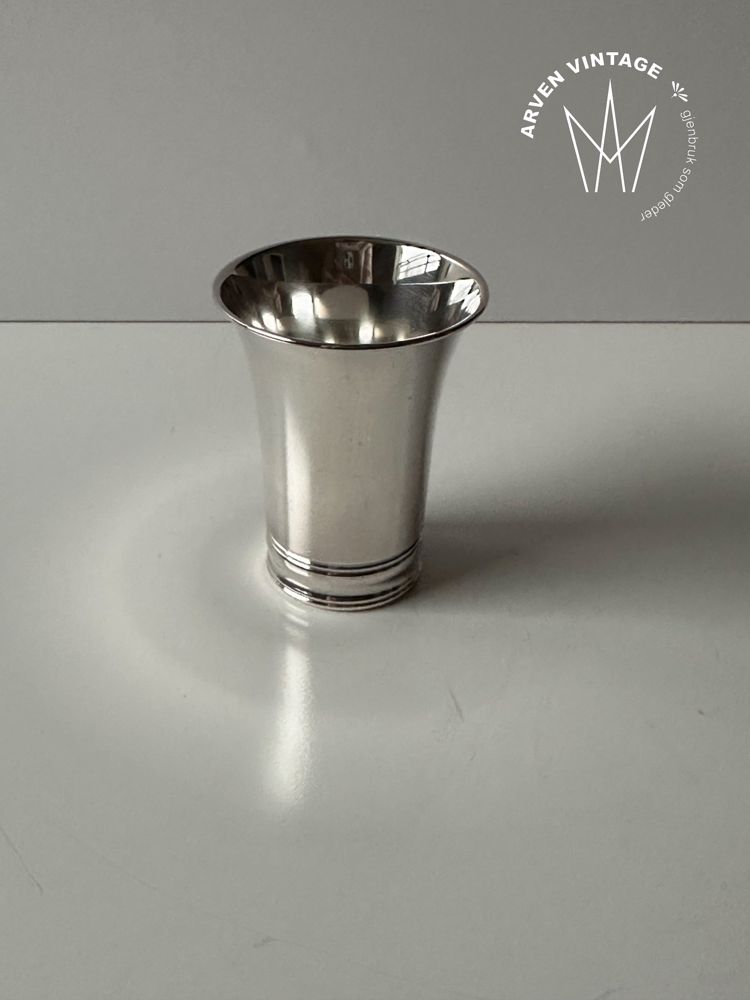 Vintage pokal / beger 7cm