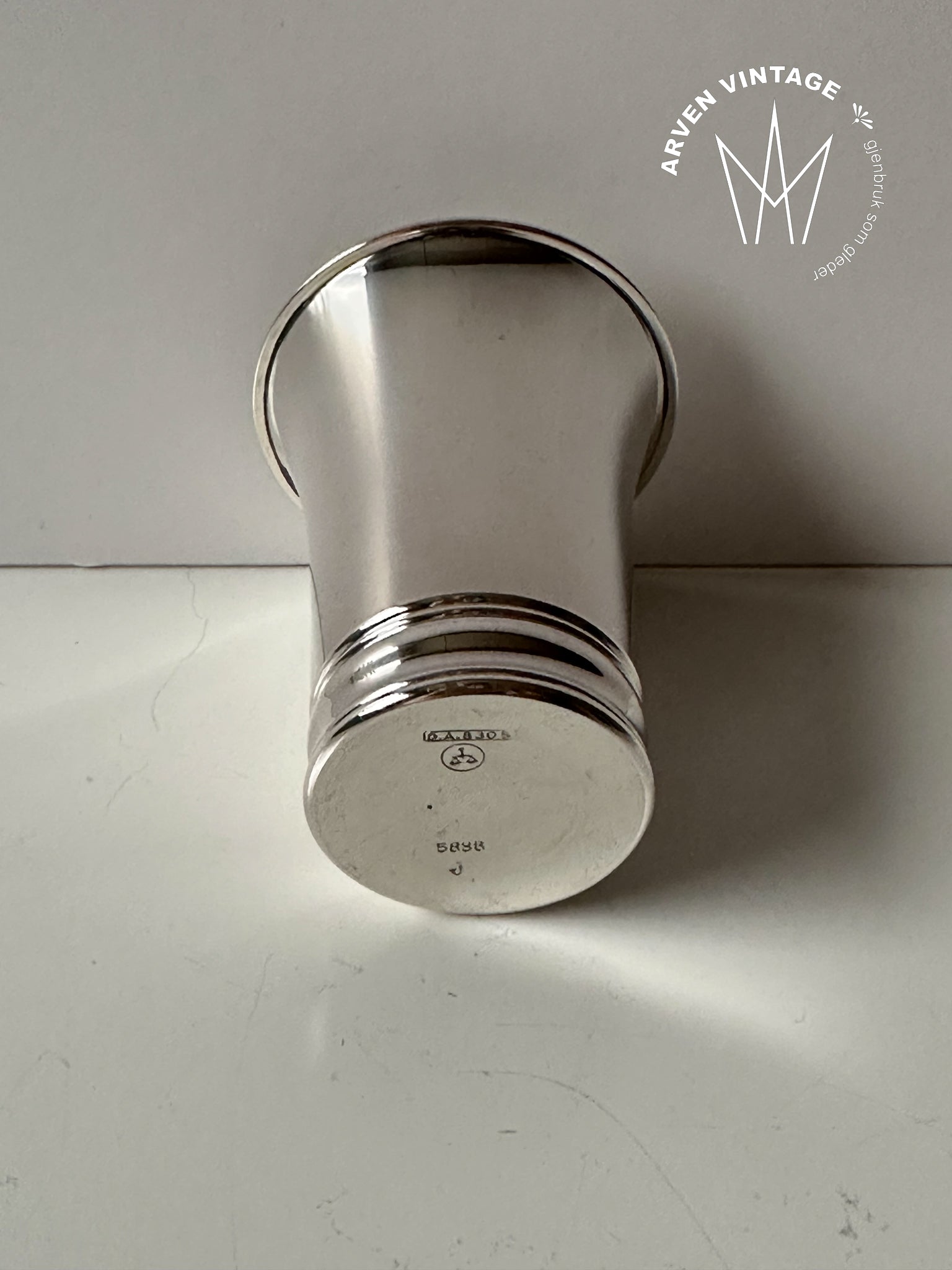 Vintage pokal / beger 7cm