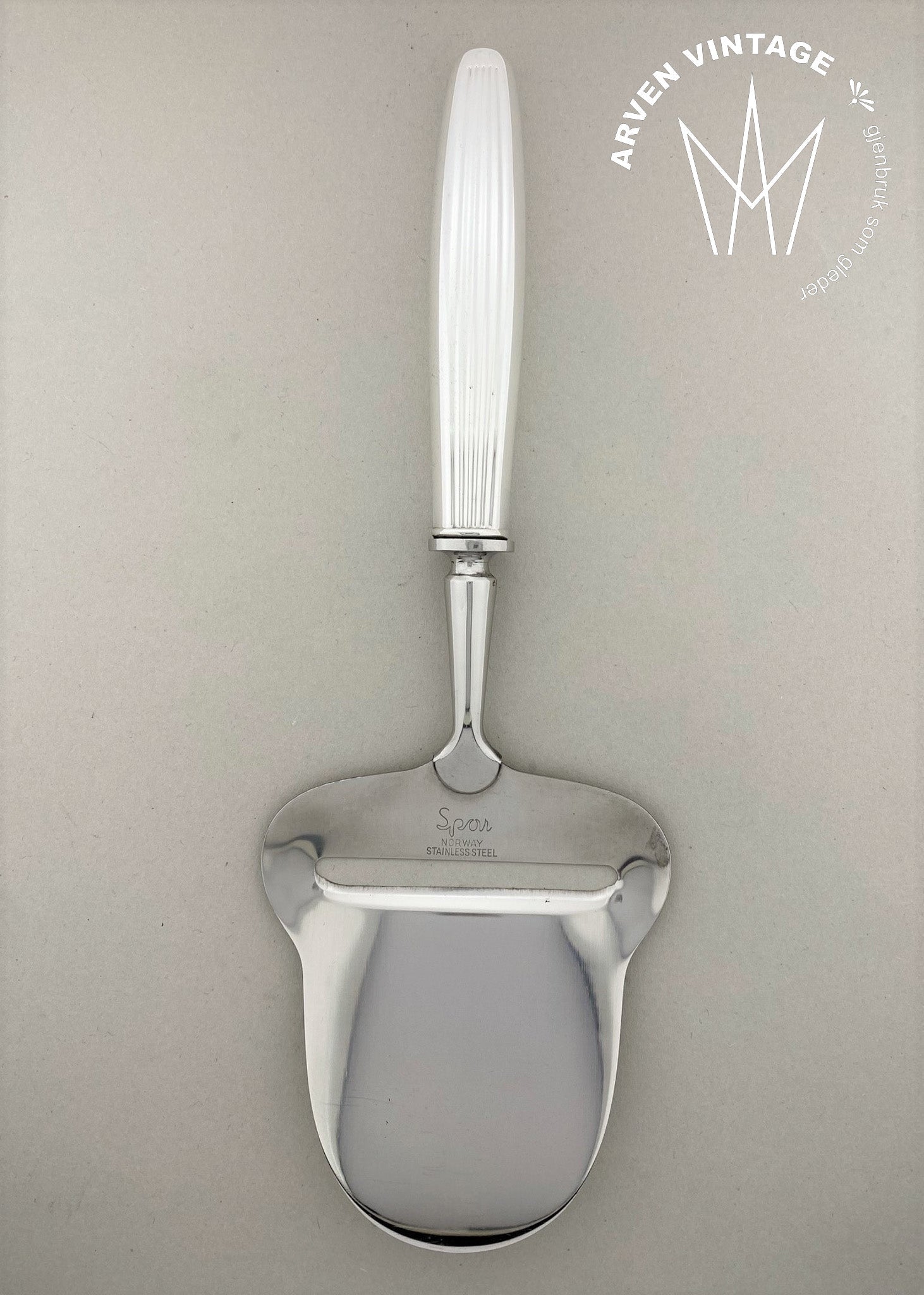 Vintage Åre cheese slicer