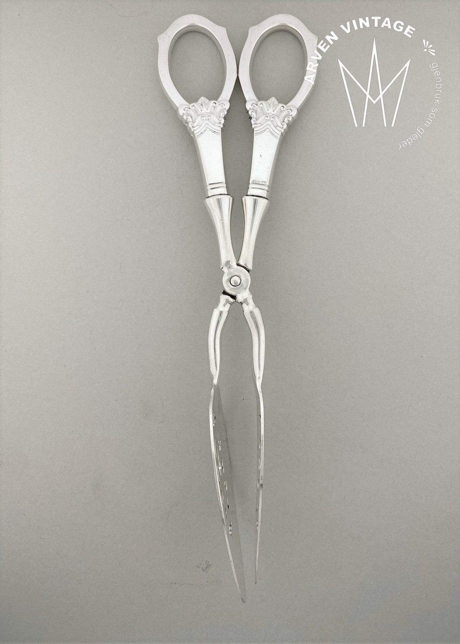 Vintage Anitra sandwich tongs