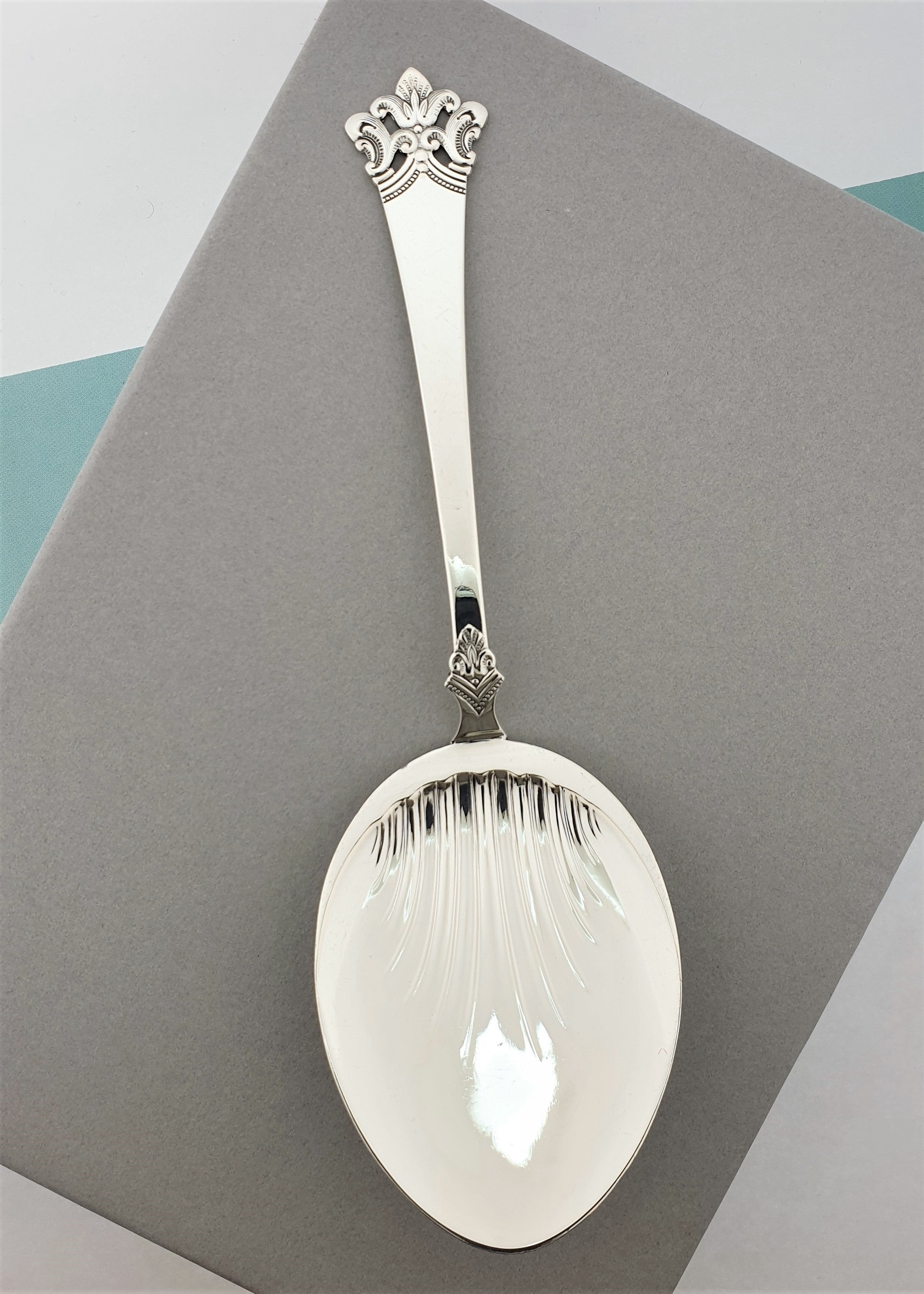 Vintage Anitra tomato spade