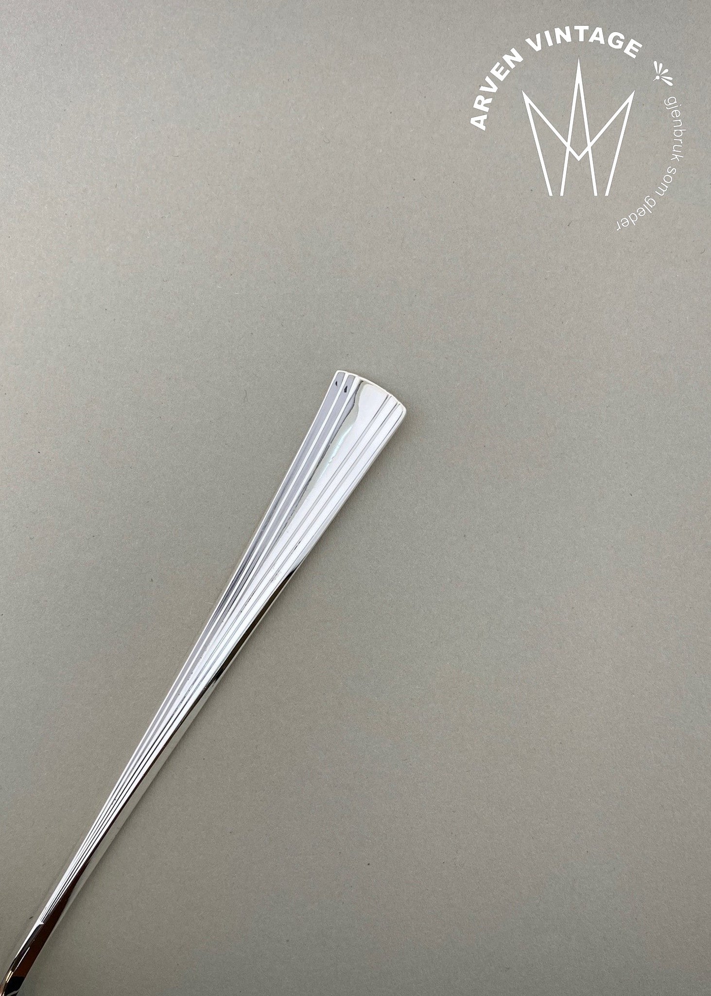 Vintage Sonja cream/salad spoon