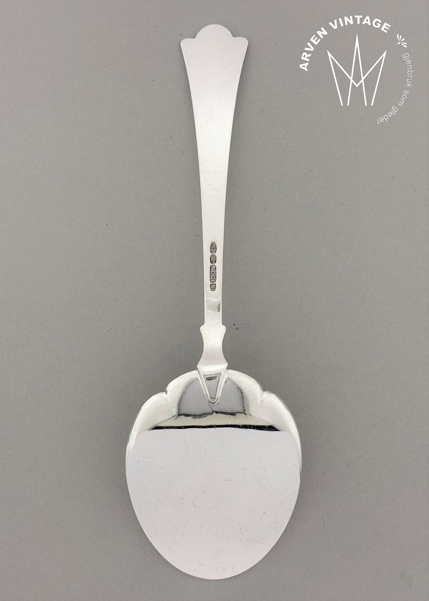 Vintage Konval tomato shovel / tapas shovel