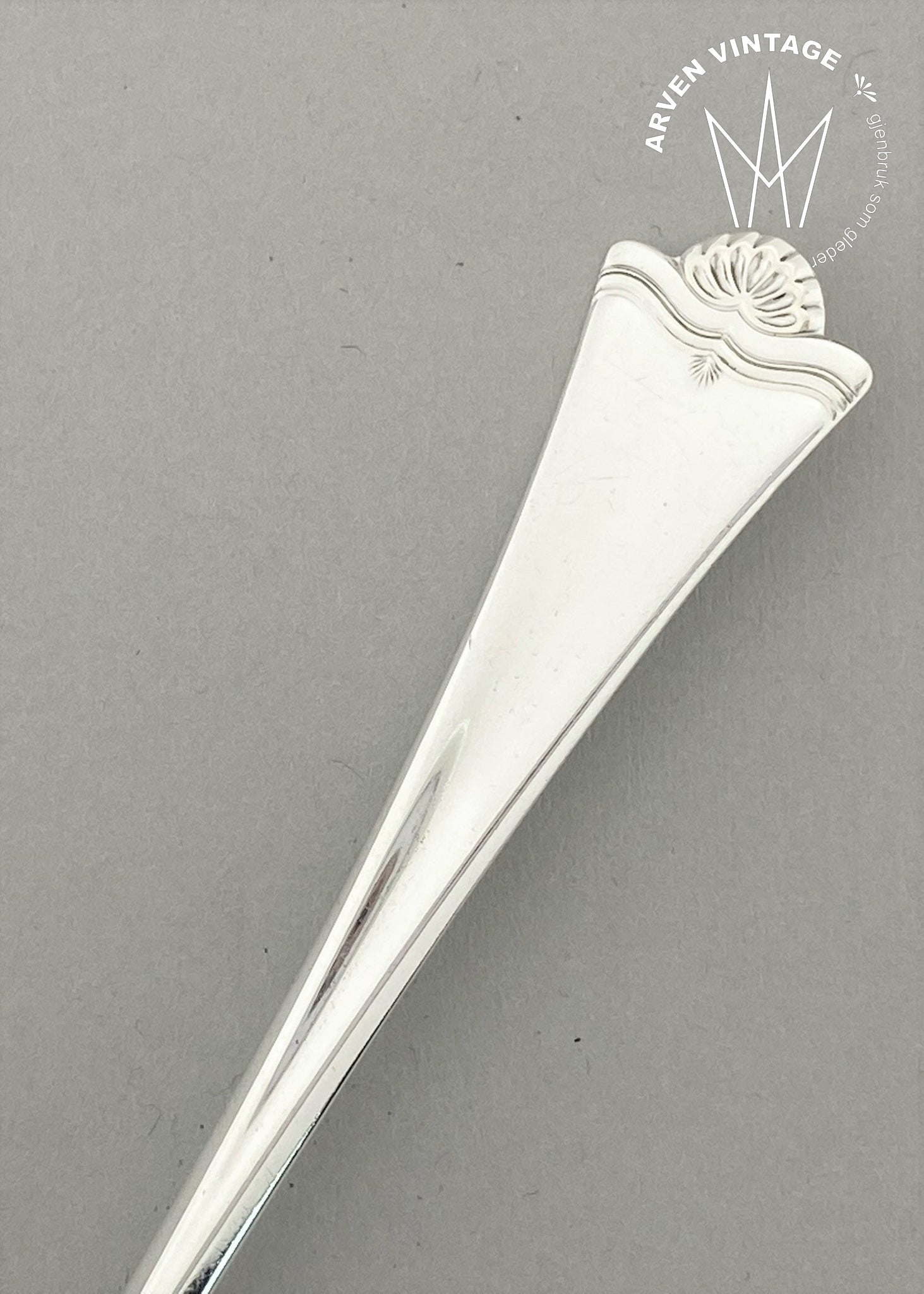 Vintage Konval tomato shovel / tapas shovel