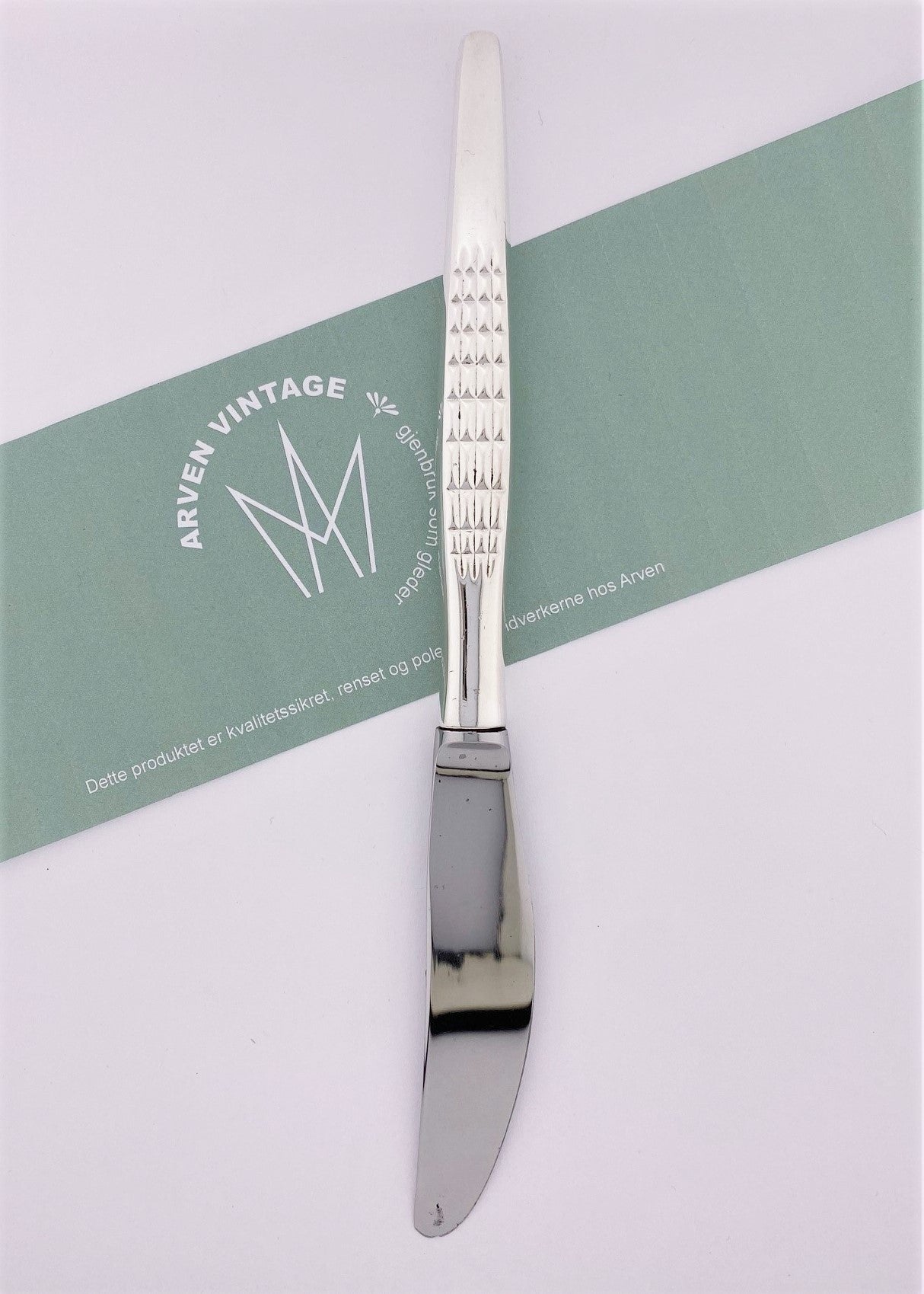 Vintage Facet small dinner knife with long handle