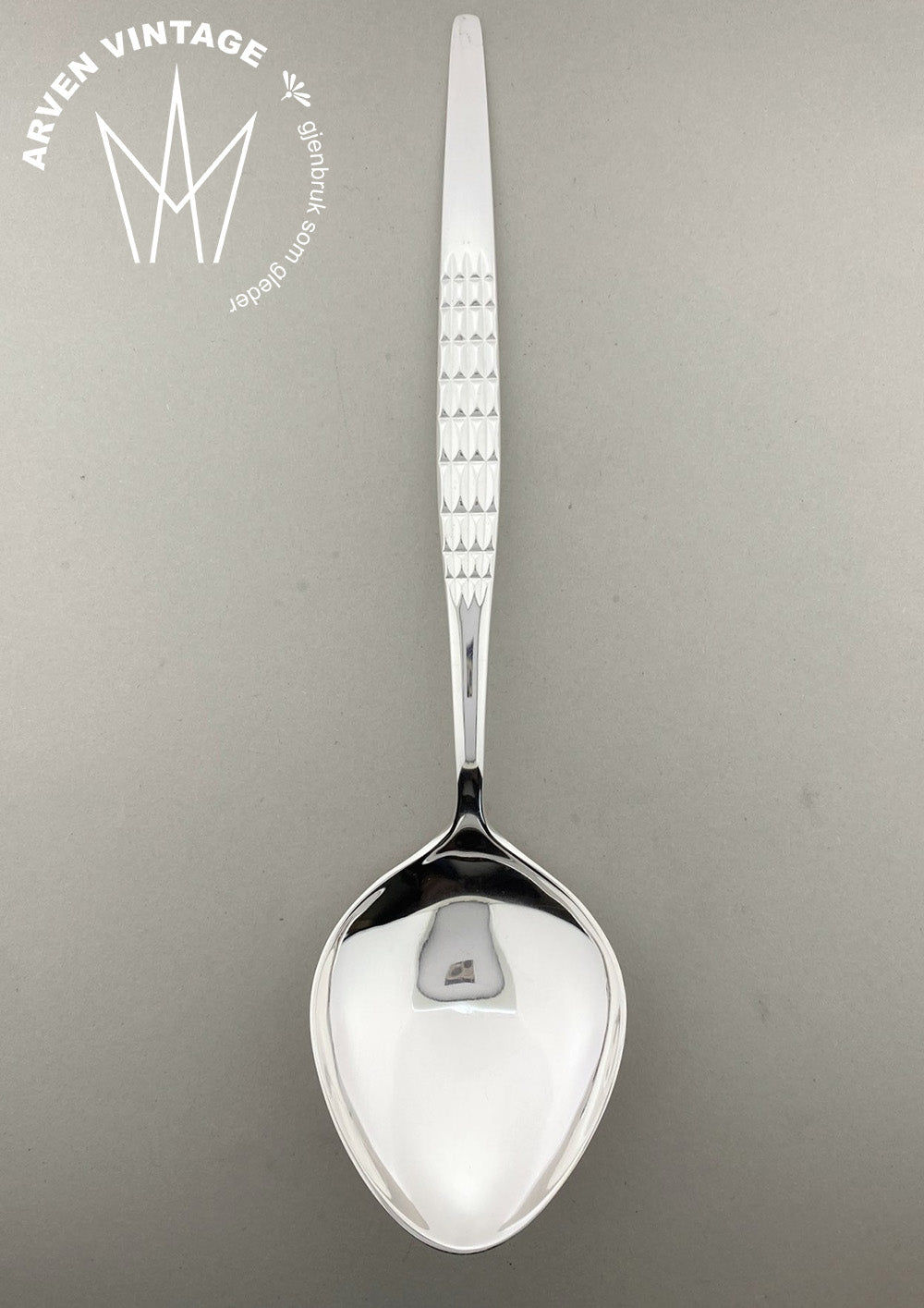 Vintage Faceted cream spoon / salad spoon