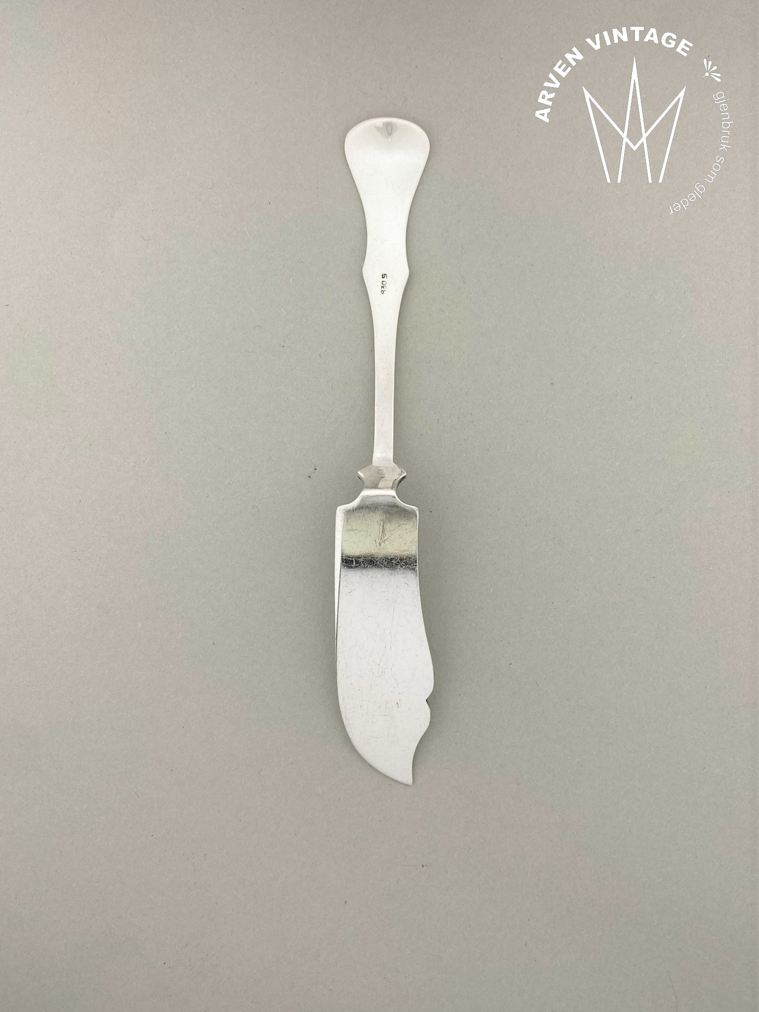 Vintage Rose butter knife