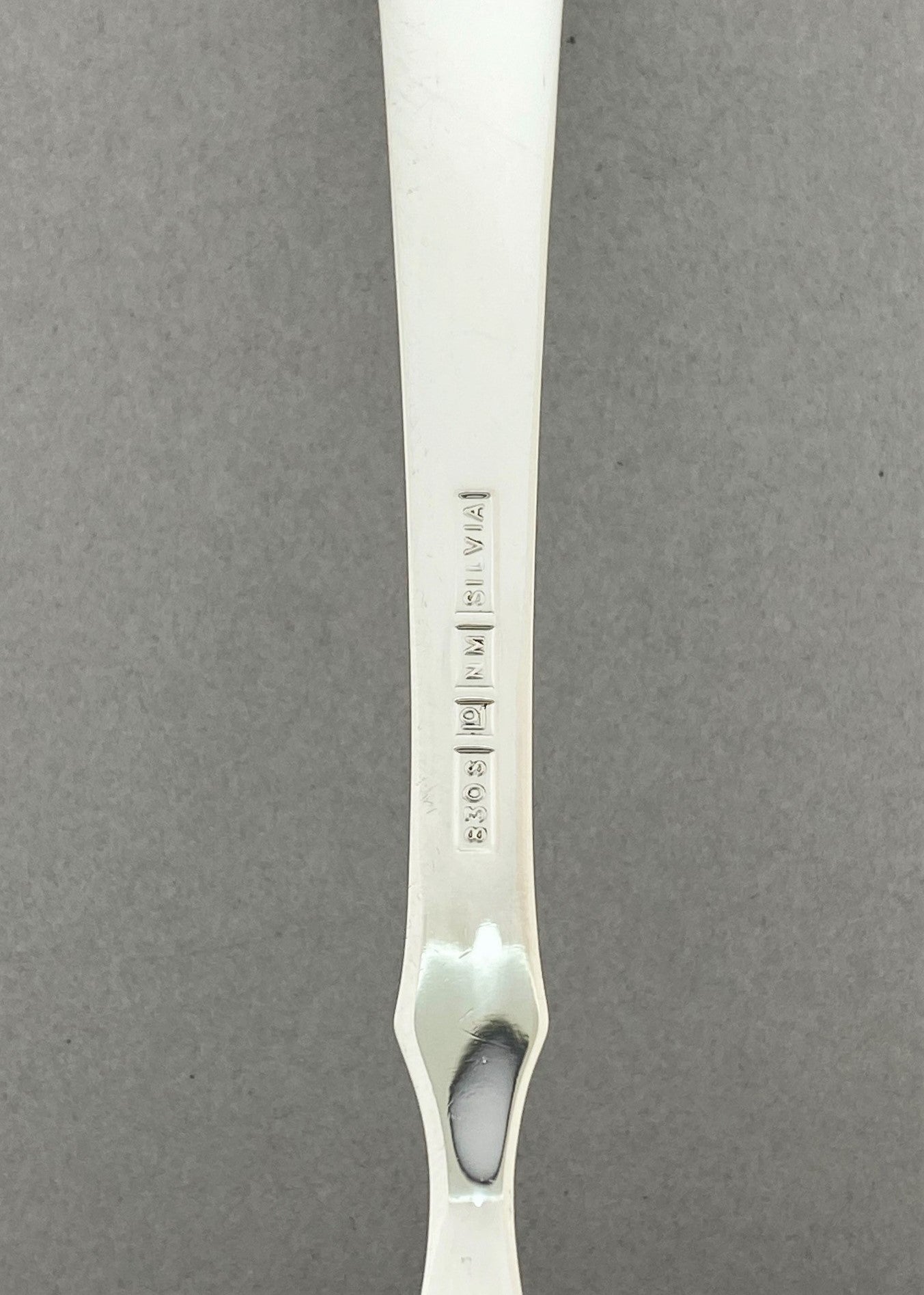 Vintage Silvia sauseøse uten krok