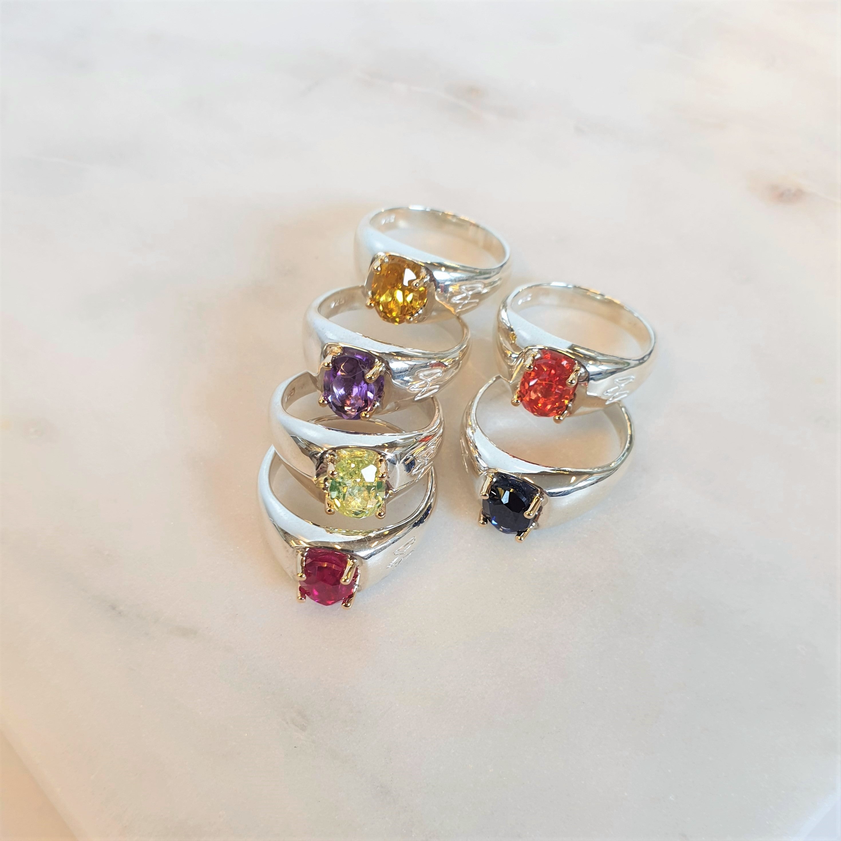 Billie ring in silver with synthetic citrine