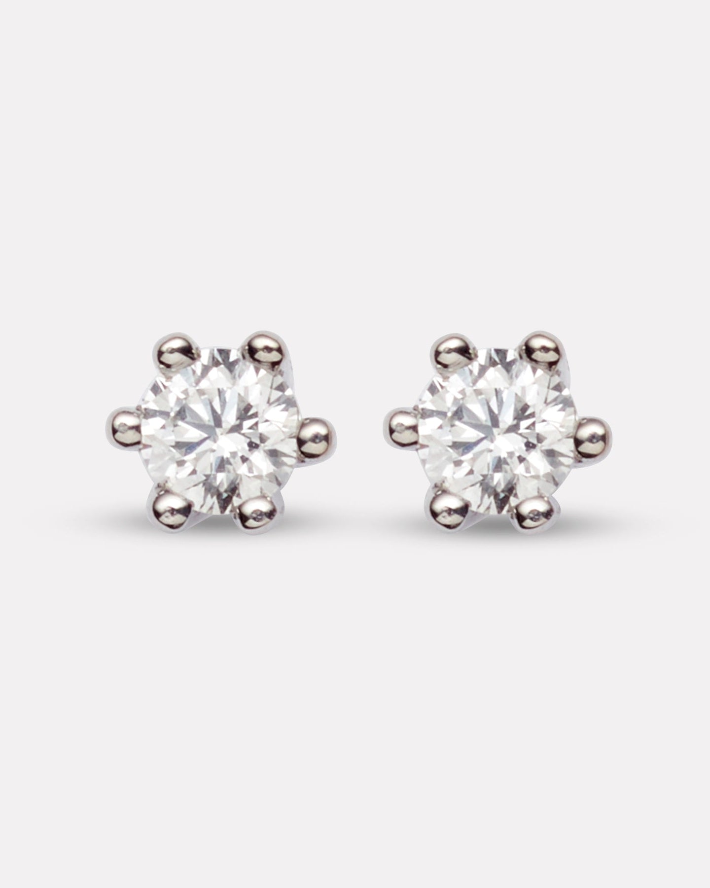 Marthe earrings in white gold with diamond