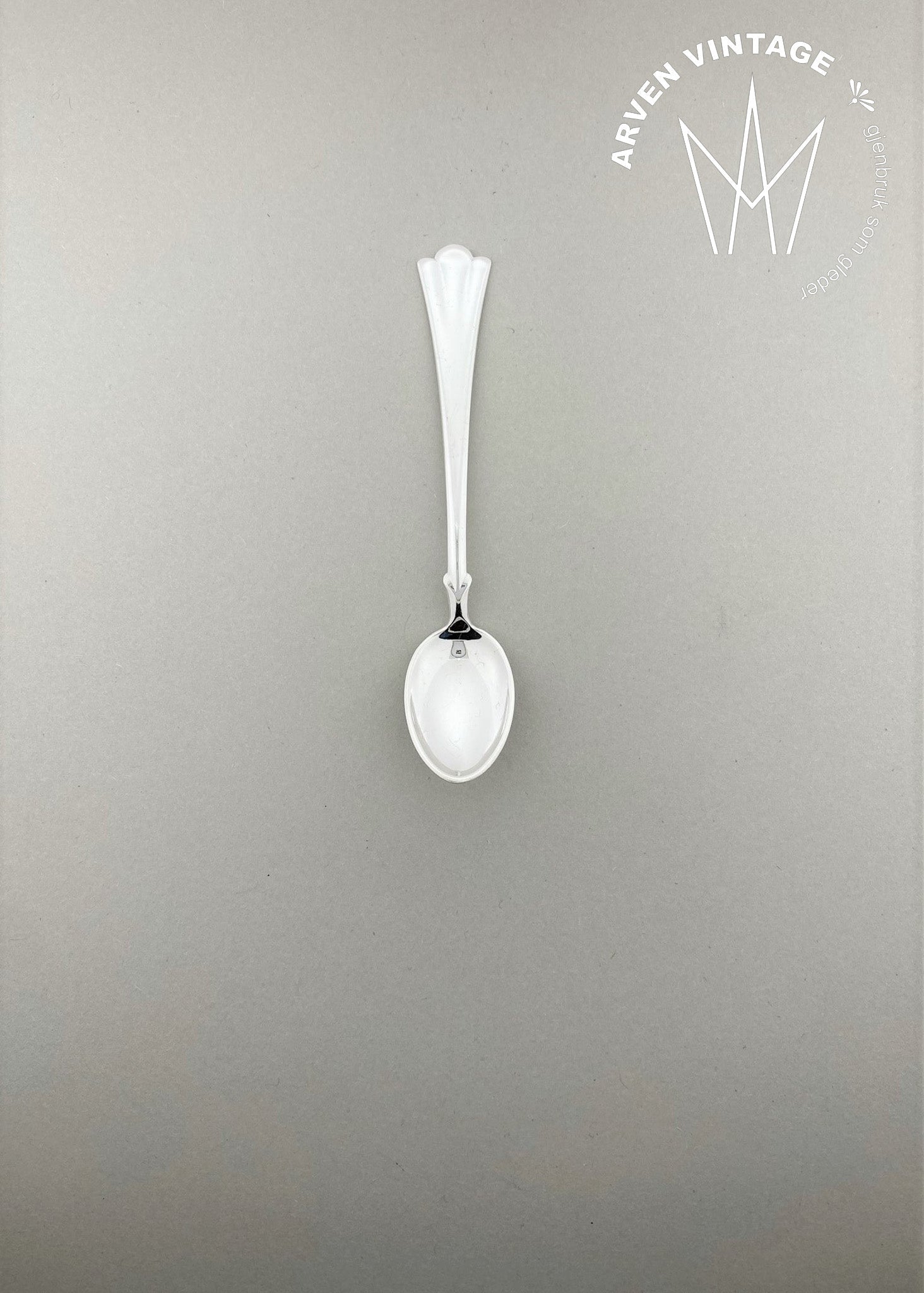 Vintage Lily mocha spoon