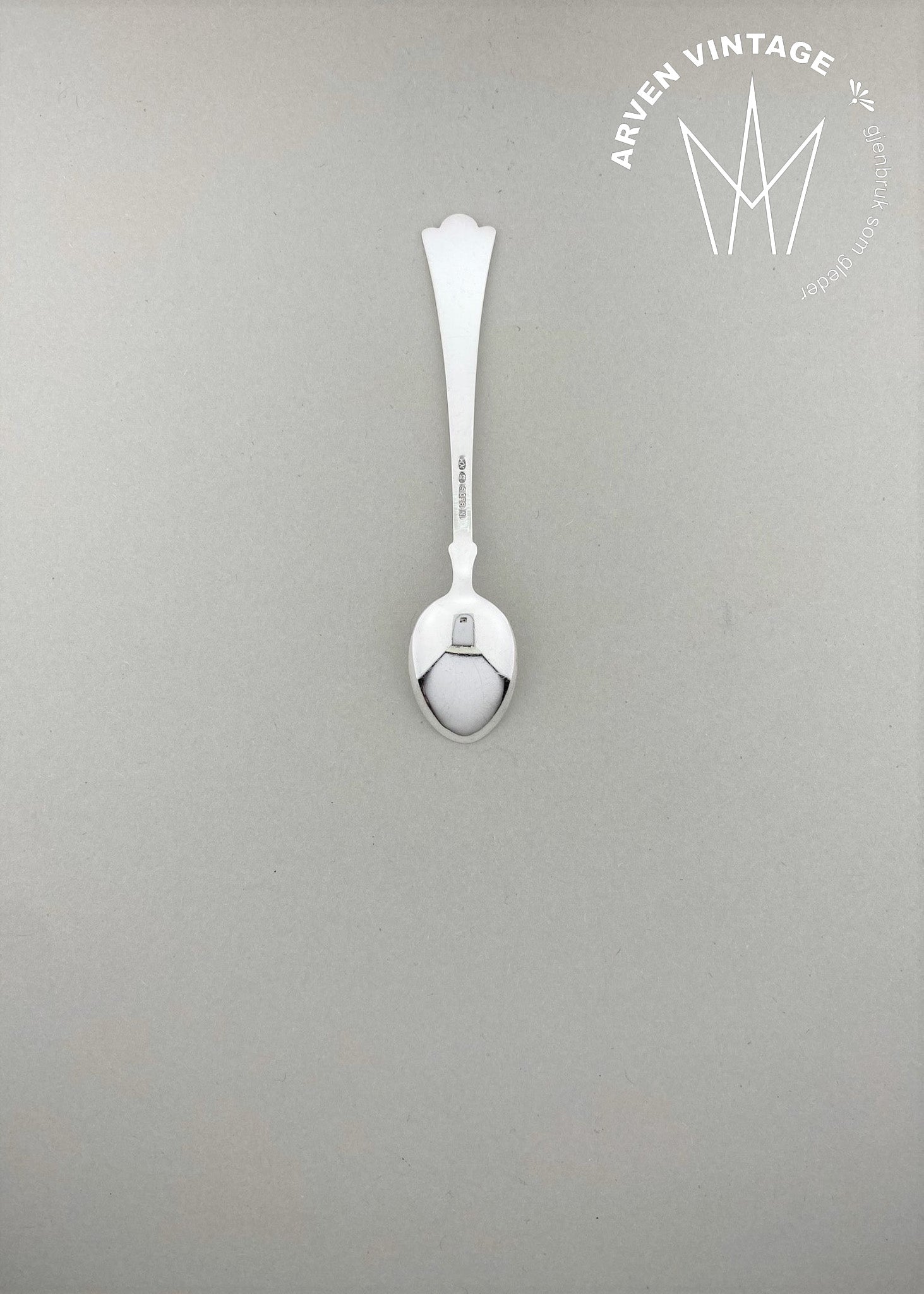 Vintage Lily mocha spoon