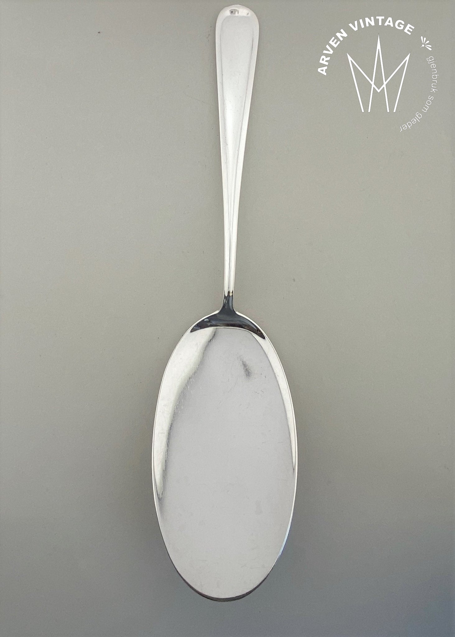 Vintage Anniversary cake spatula