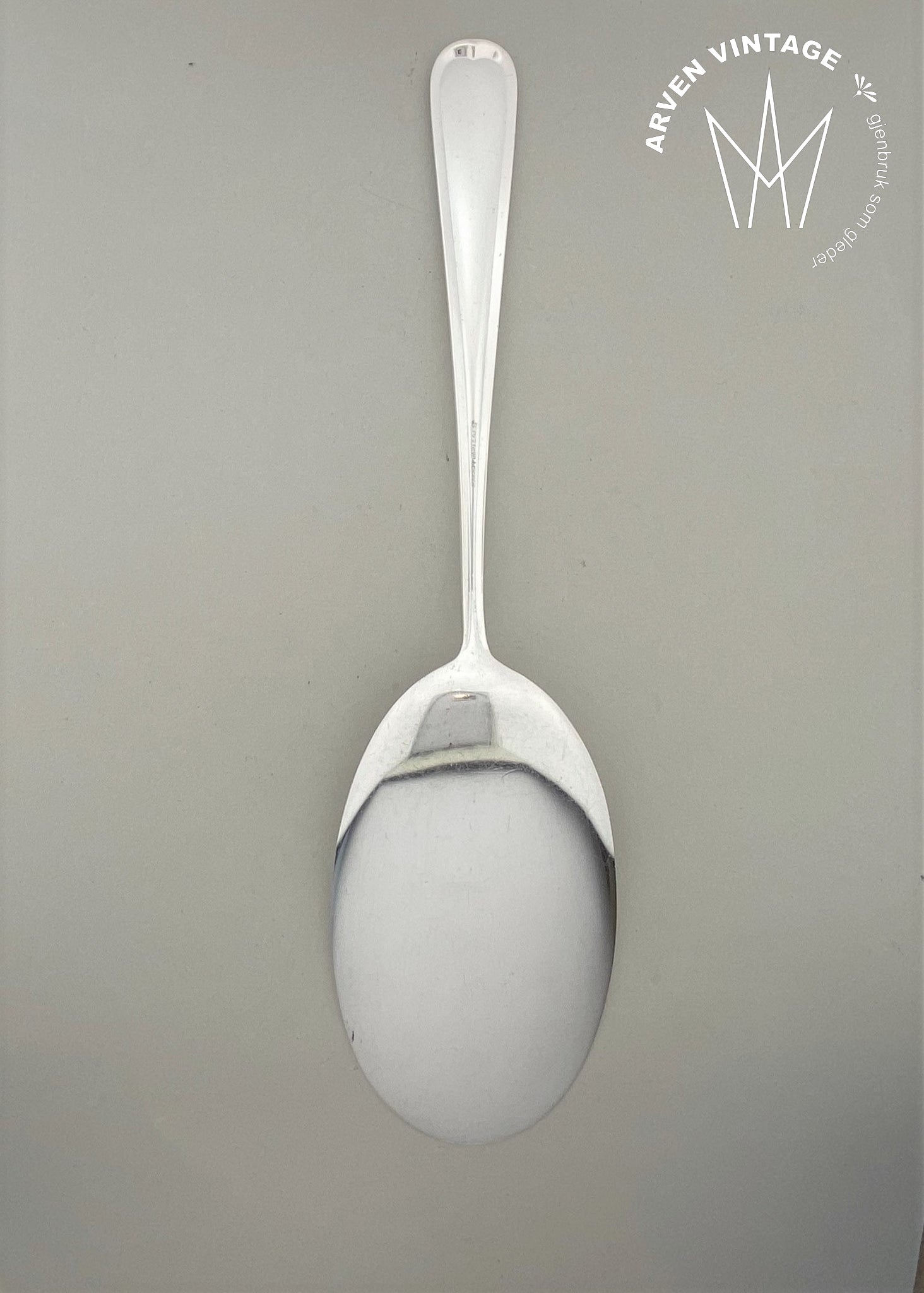 Vintage Anniversary cake spatula