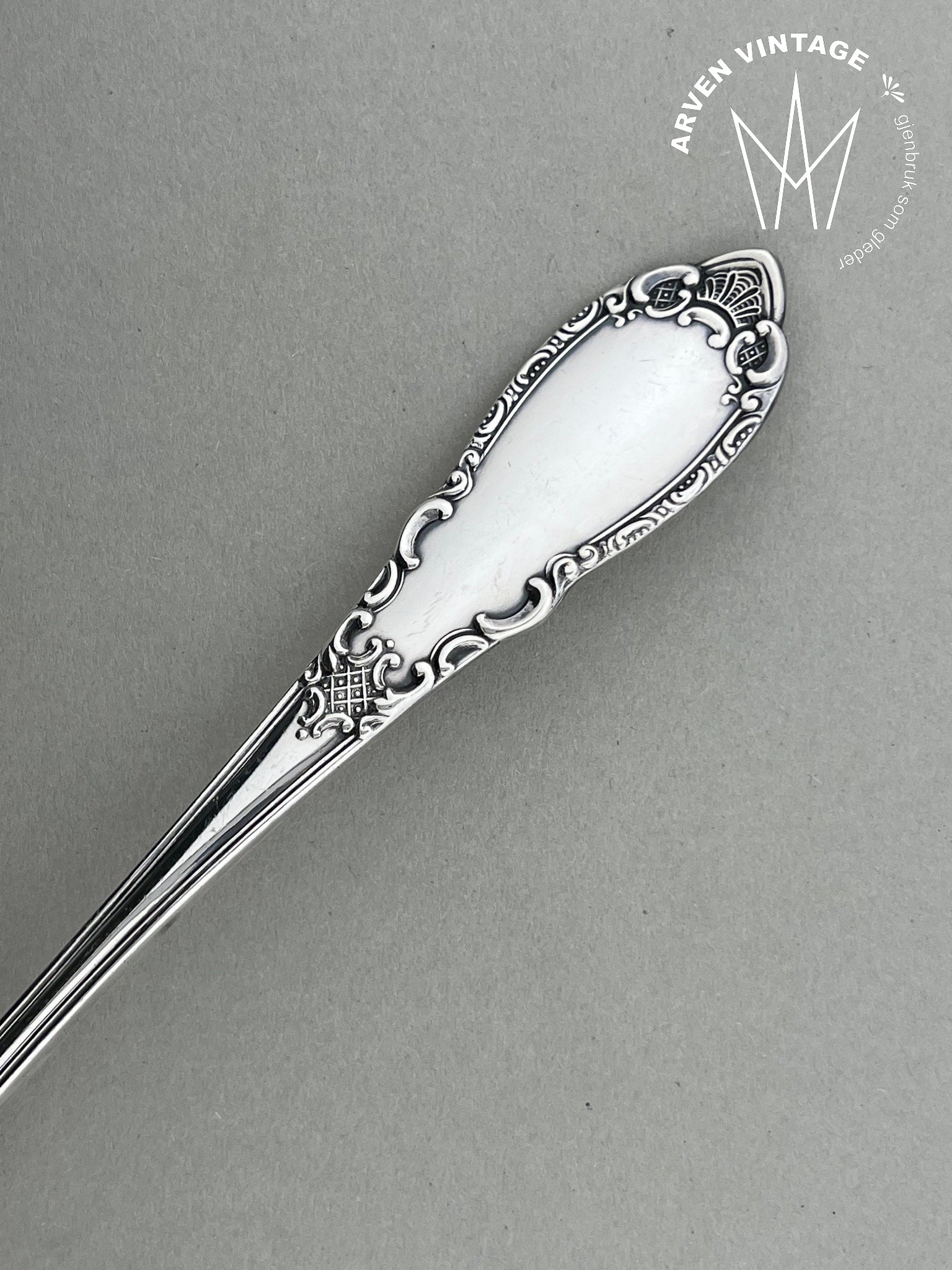 Vintage Noble Serving Pieces