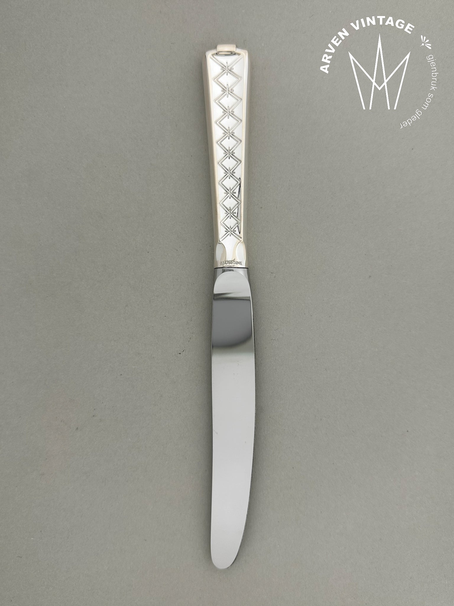 Vintage Tone small dining knife w/ short handle