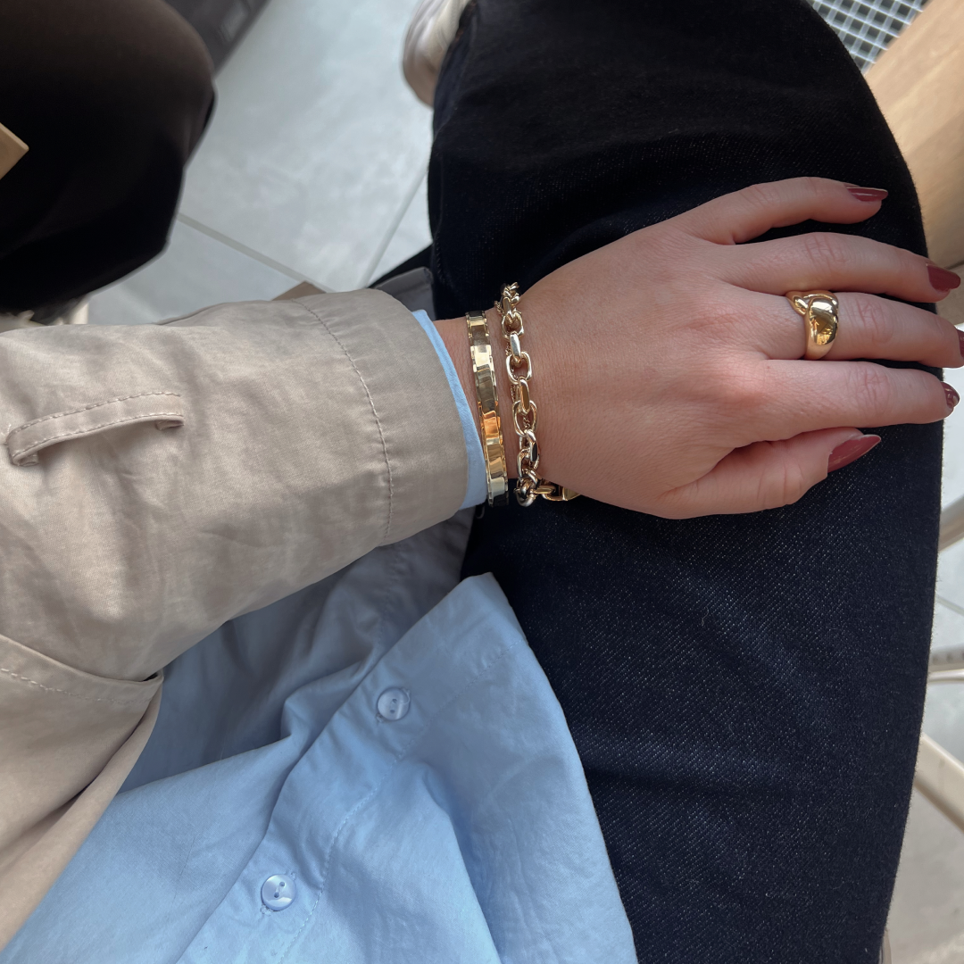 Armbånd: Et lite smykke som setter prikken over i-en på antrekket