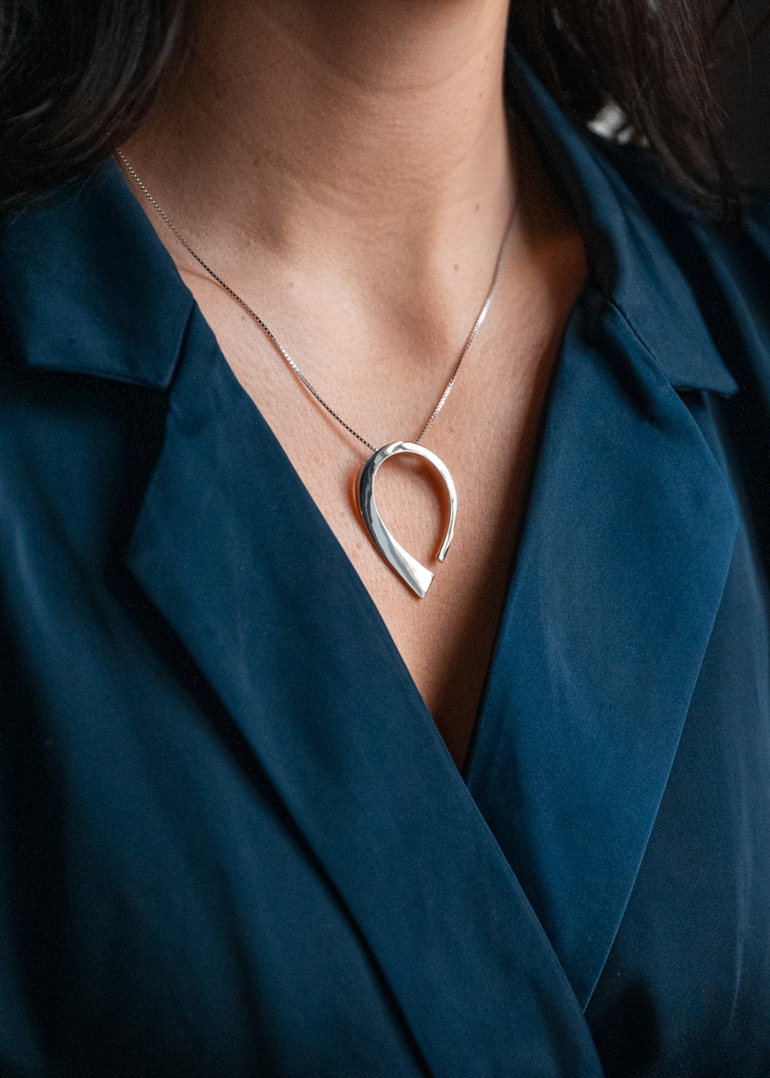 Round Pendant Silver Large Pulpit Rock