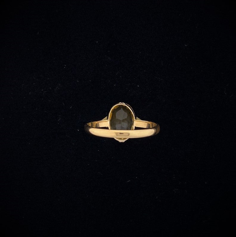 Vintage ring i gult gull med gul sten