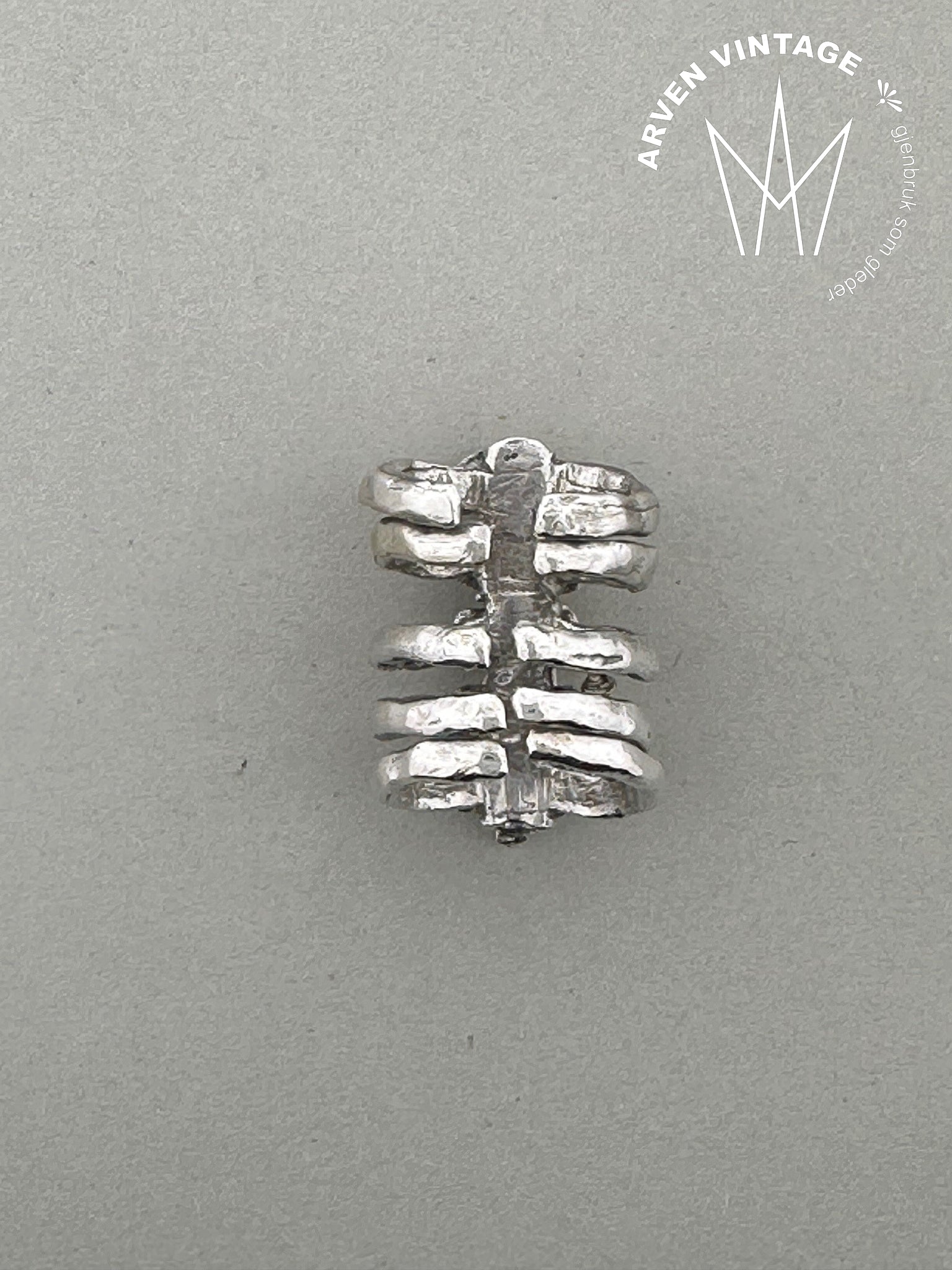 Vintage silver After Eden Spine Ring size 52