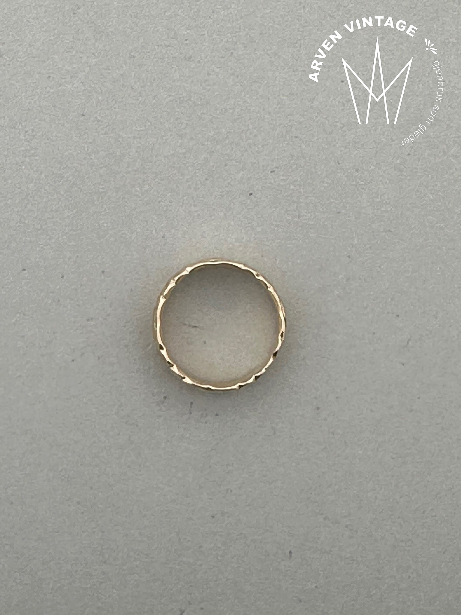 Vintage ring yellow gold size 52