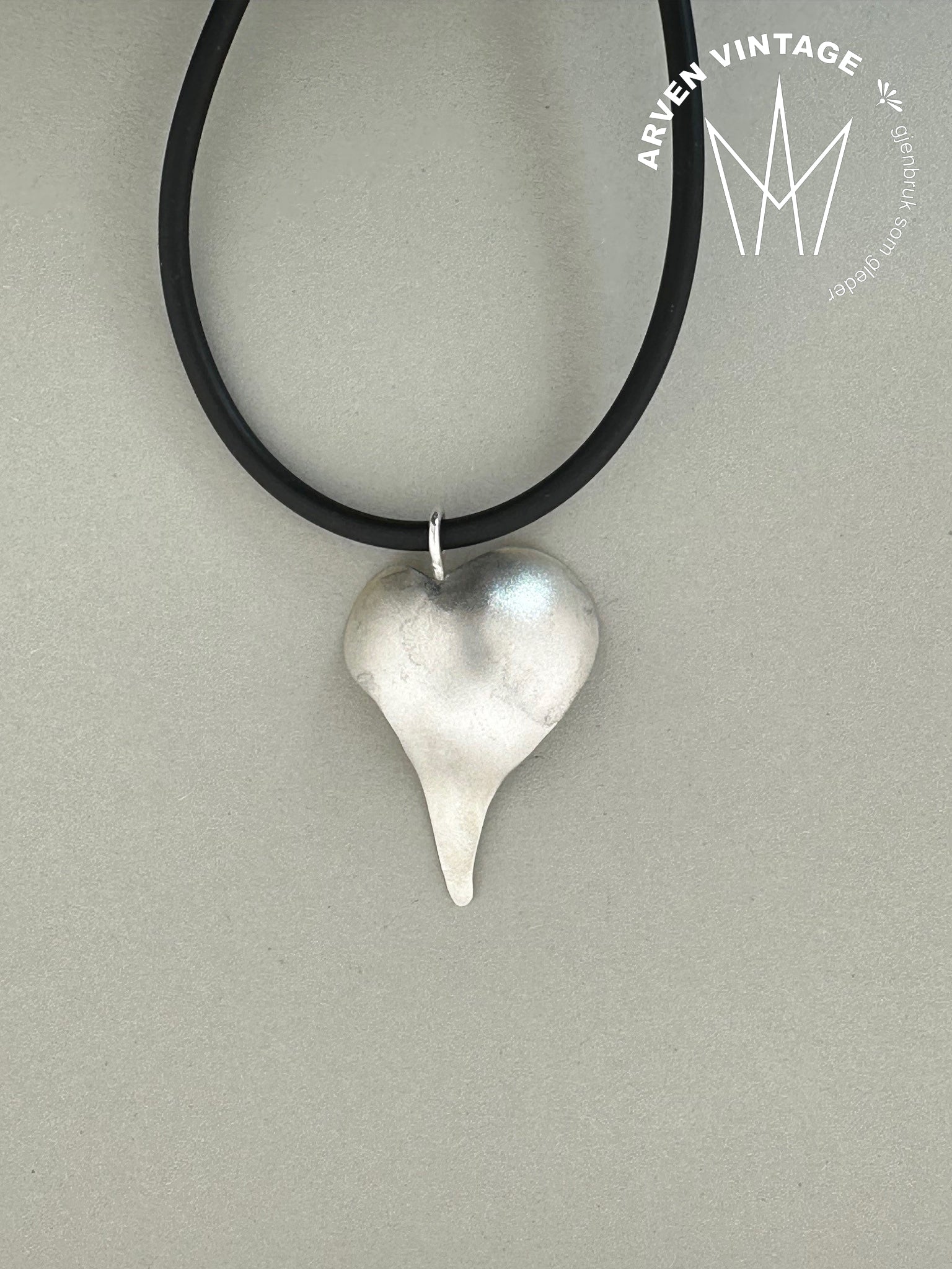 Vintage silver heart jewelry with black string